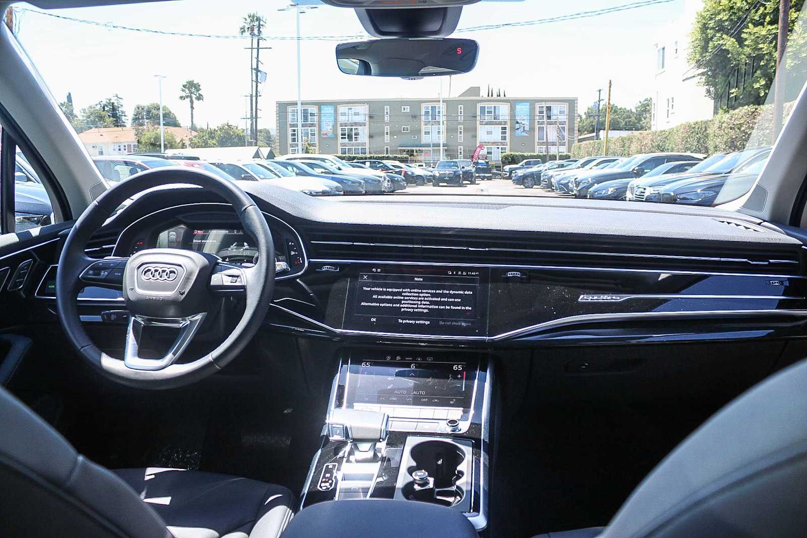 Thumbnail: 2023 Audi Q7 - 12