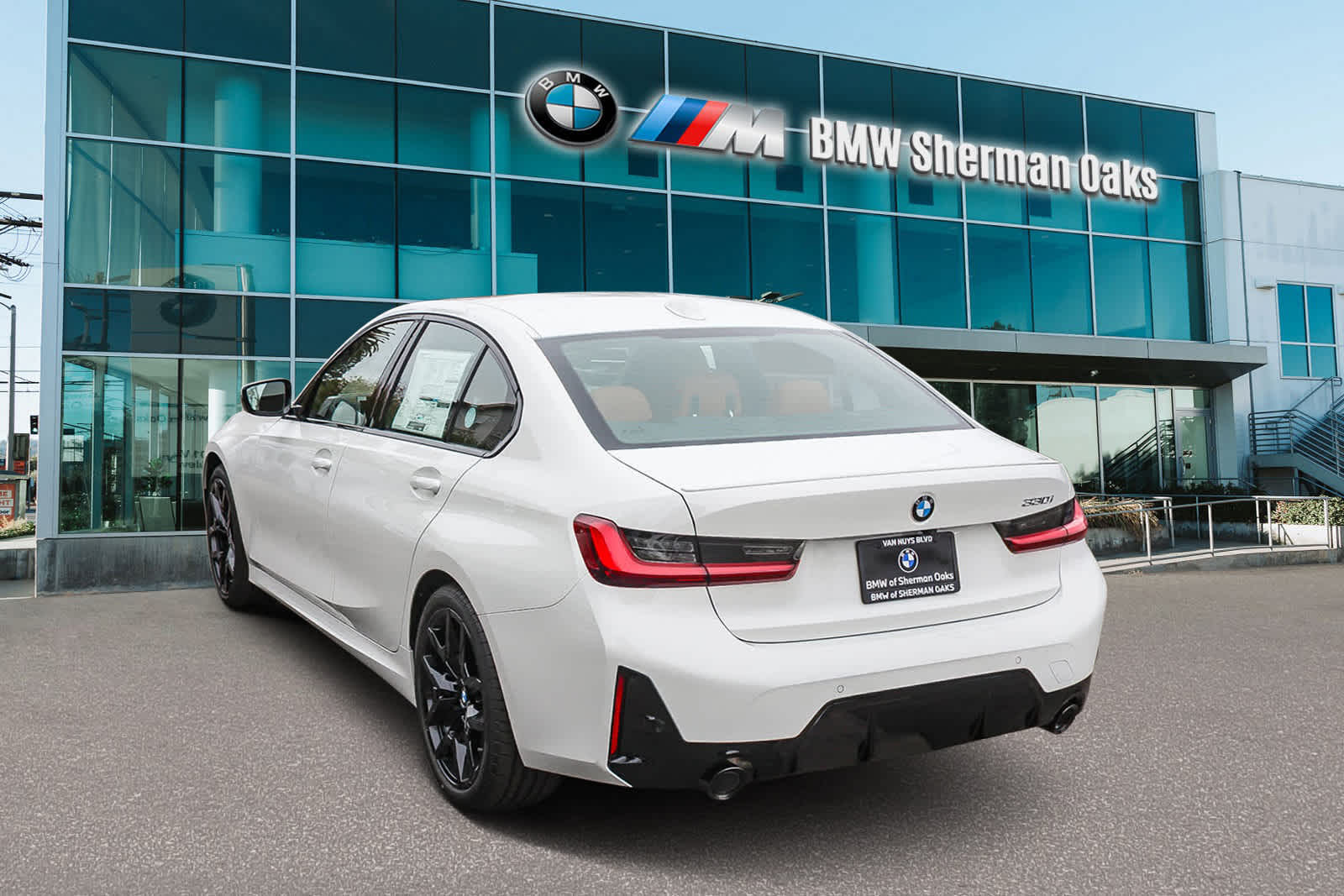 Thumbnail: 2026 BMW 3 Series - 6