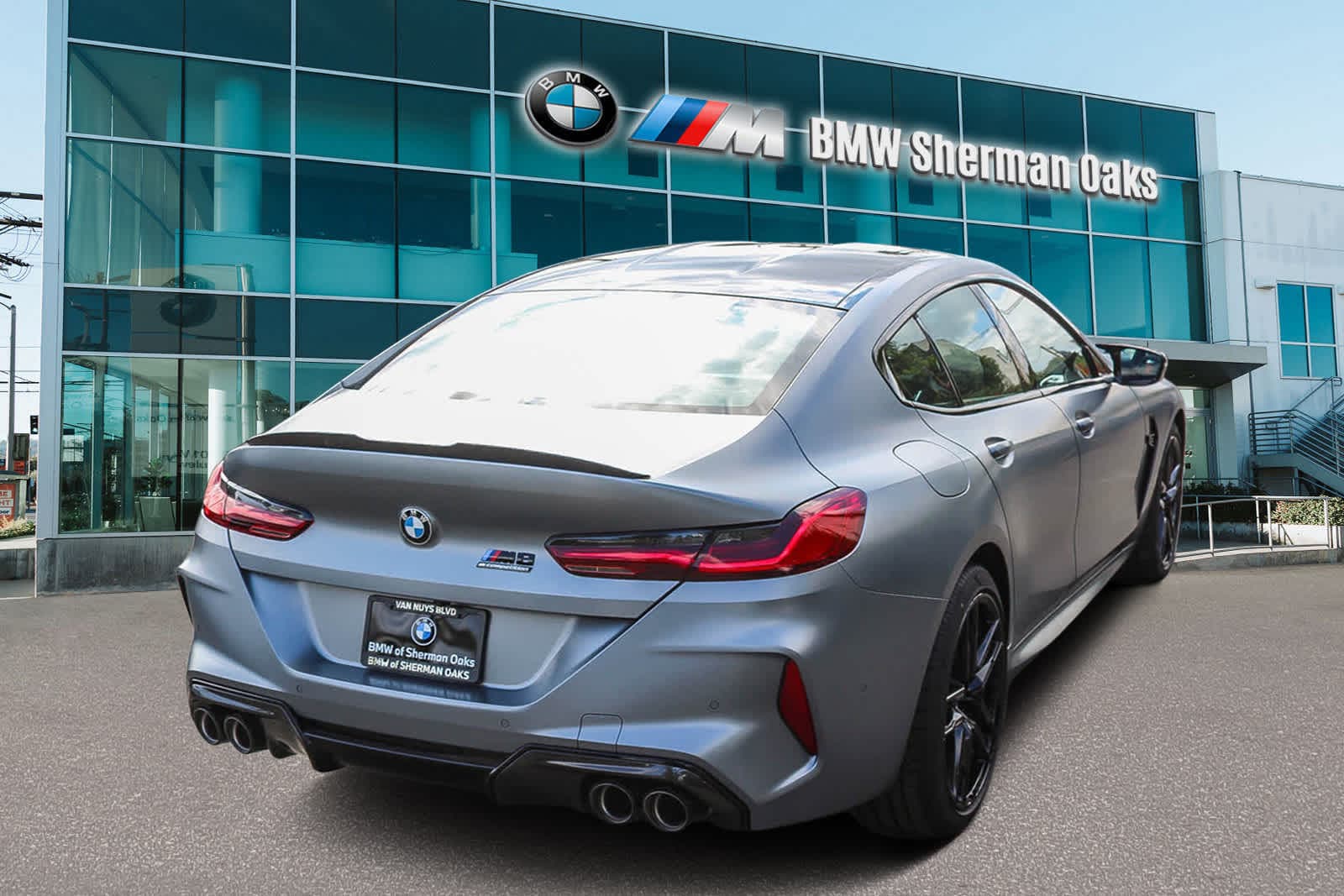 Thumbnail: 2025 BMW M8 - 4