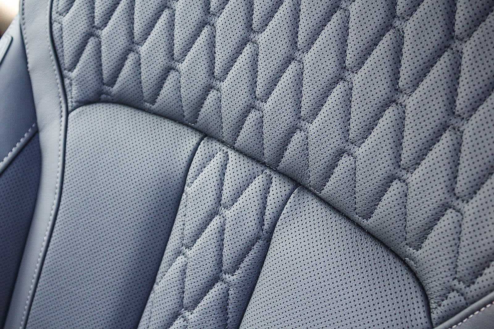 Thumbnail: 2026 BMW X7 - 23