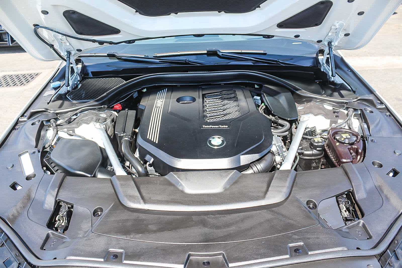 Thumbnail: 2022 BMW 7 Series - 26