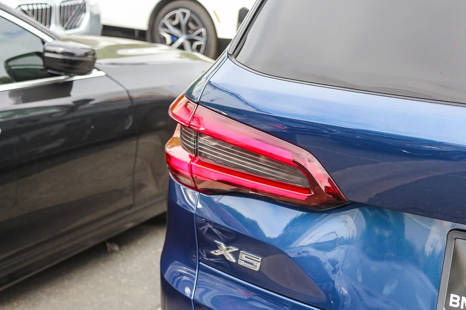 Thumbnail: 2023 BMW X5 - 7