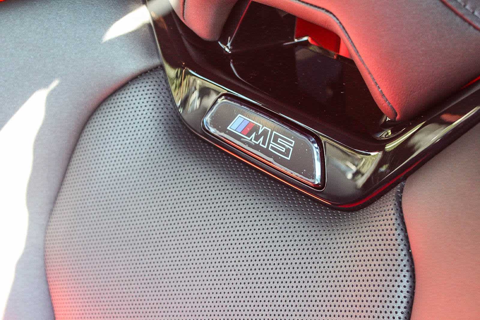 Thumbnail: 2026 BMW M5 - 24