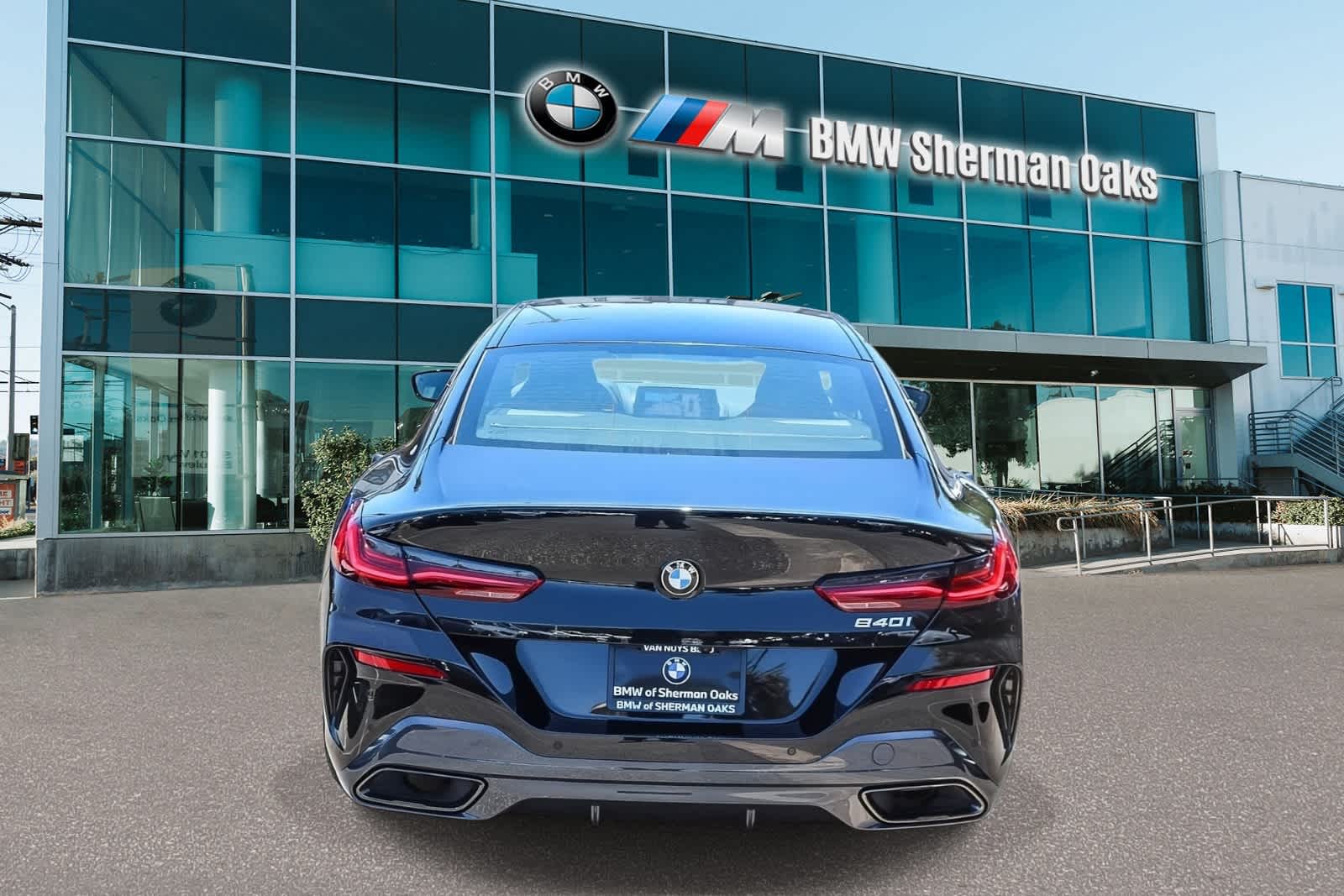 Thumbnail: 2026 BMW 8 Series - 5
