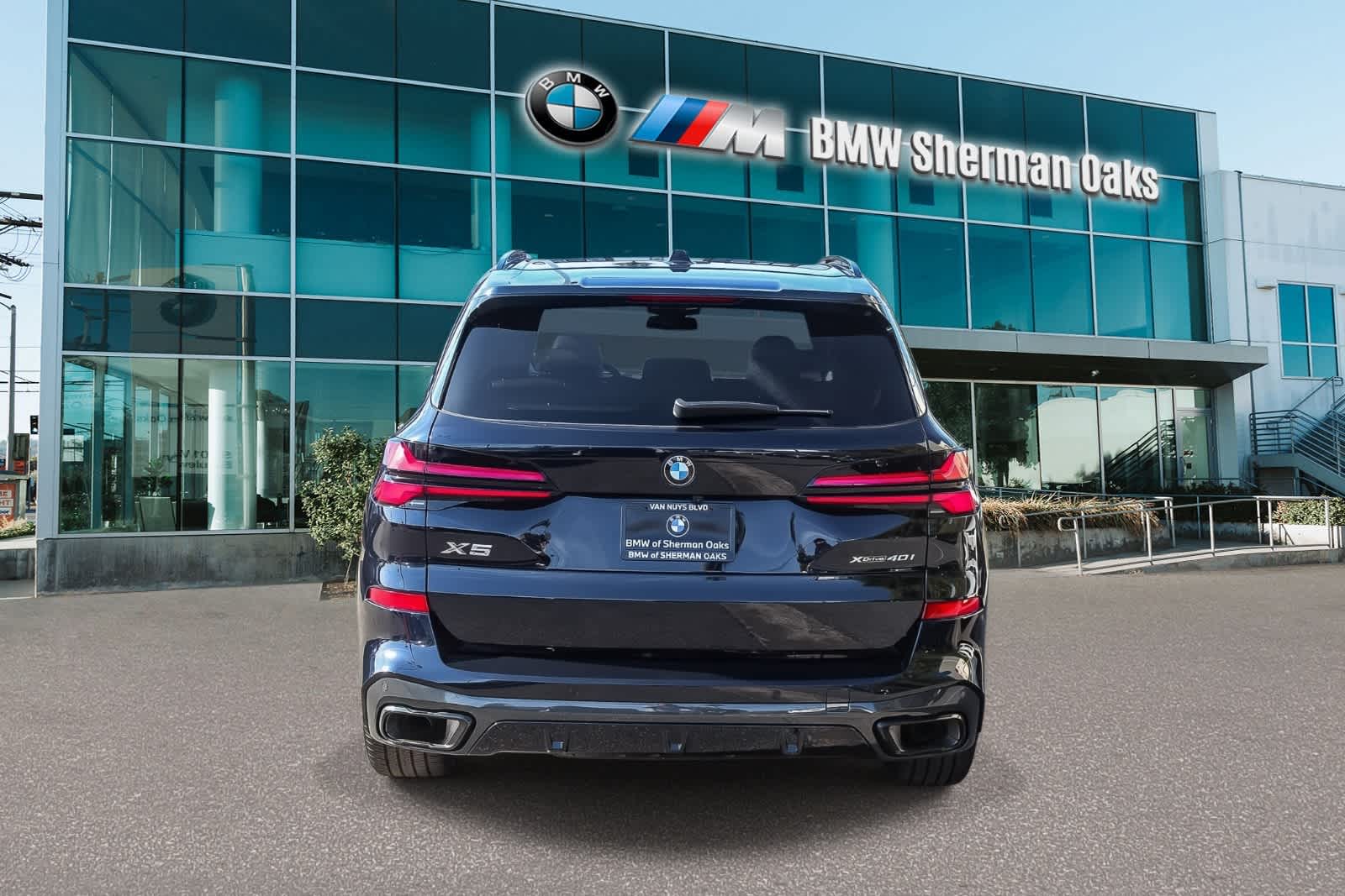 Thumbnail: 2026 BMW X5 - 5