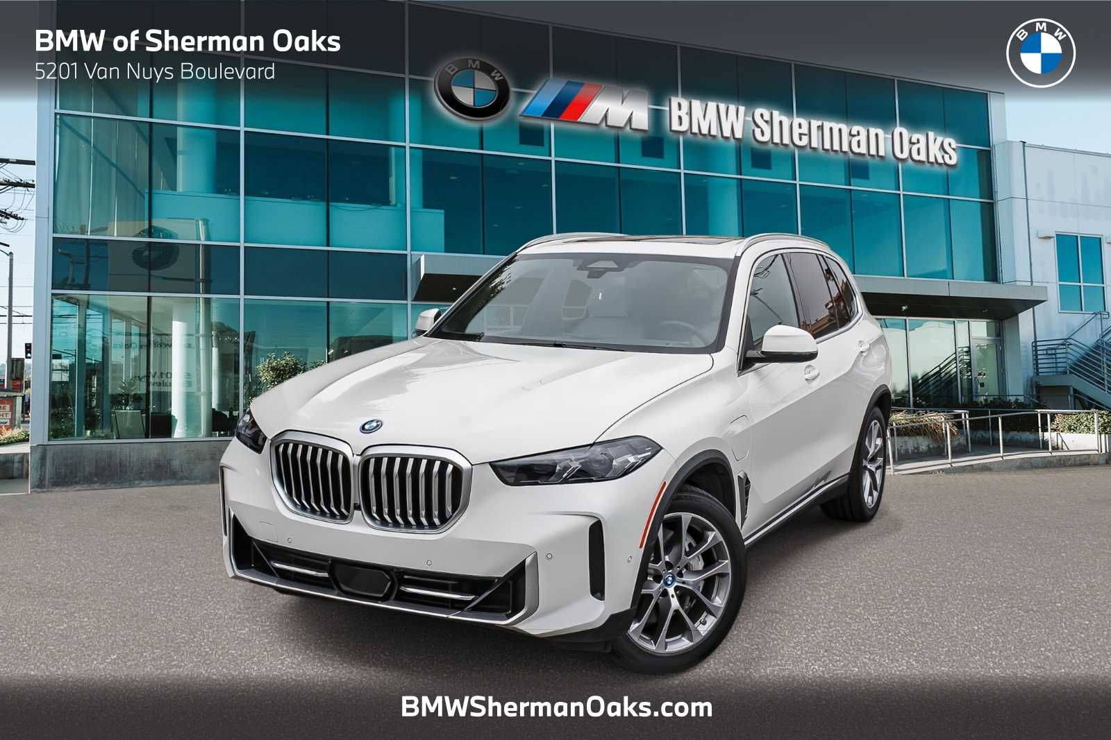 2024 BMW X5 xDrive50e's photo