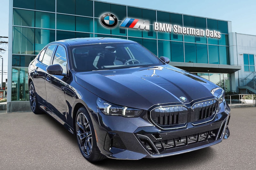 New 2026 BMW 530i Sedan