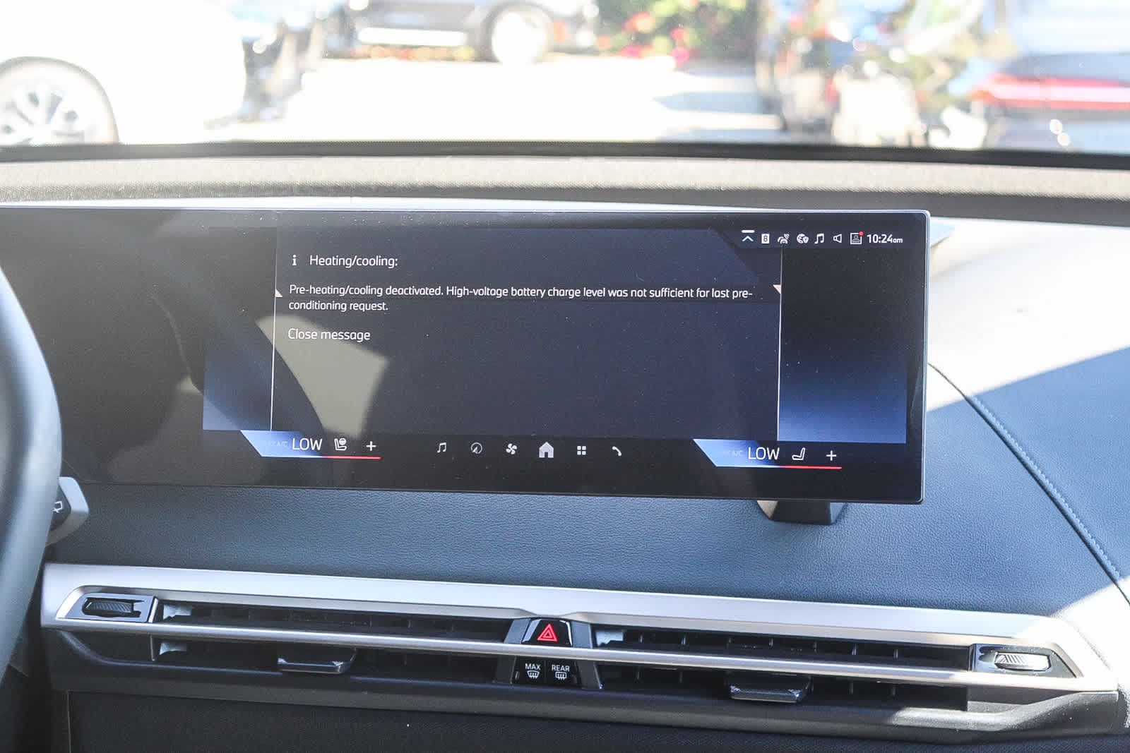 Thumbnail: 2026 BMW iX - 14