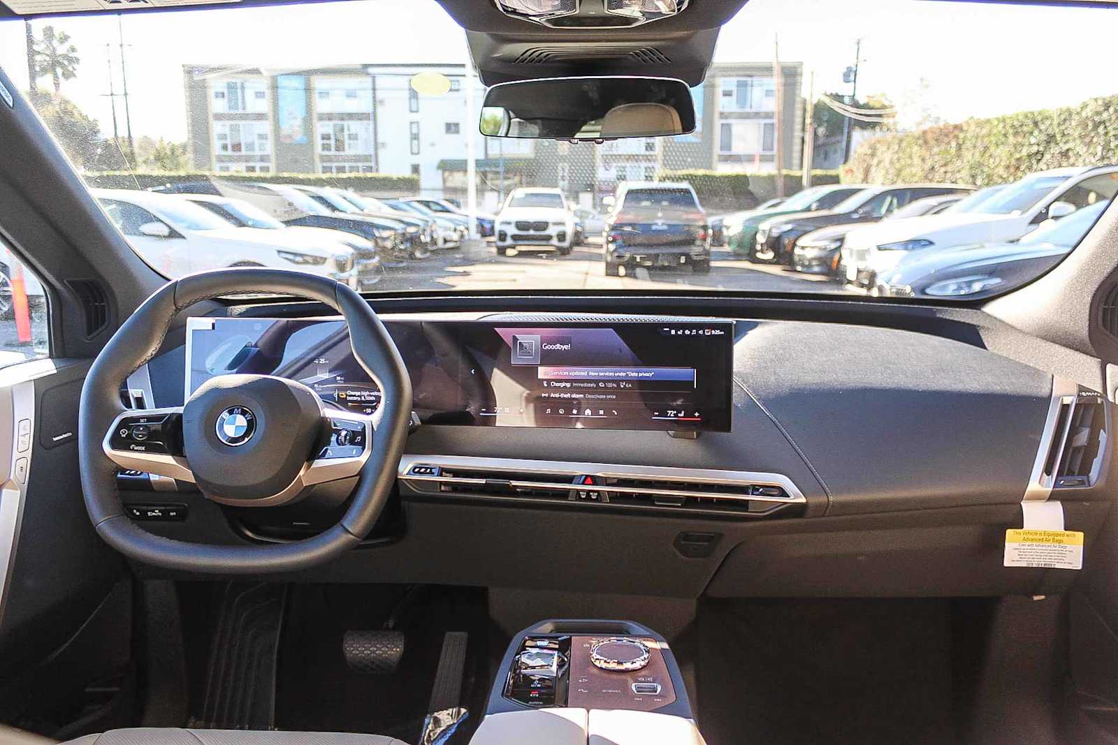 Thumbnail: 2026 BMW iX - 12