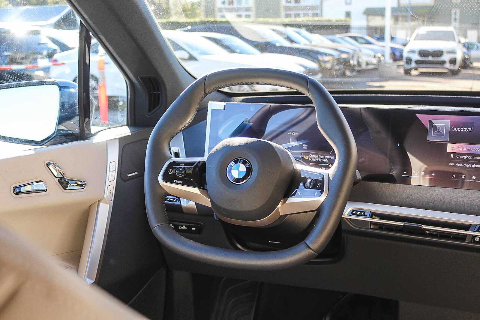 Thumbnail: 2026 BMW iX - 15