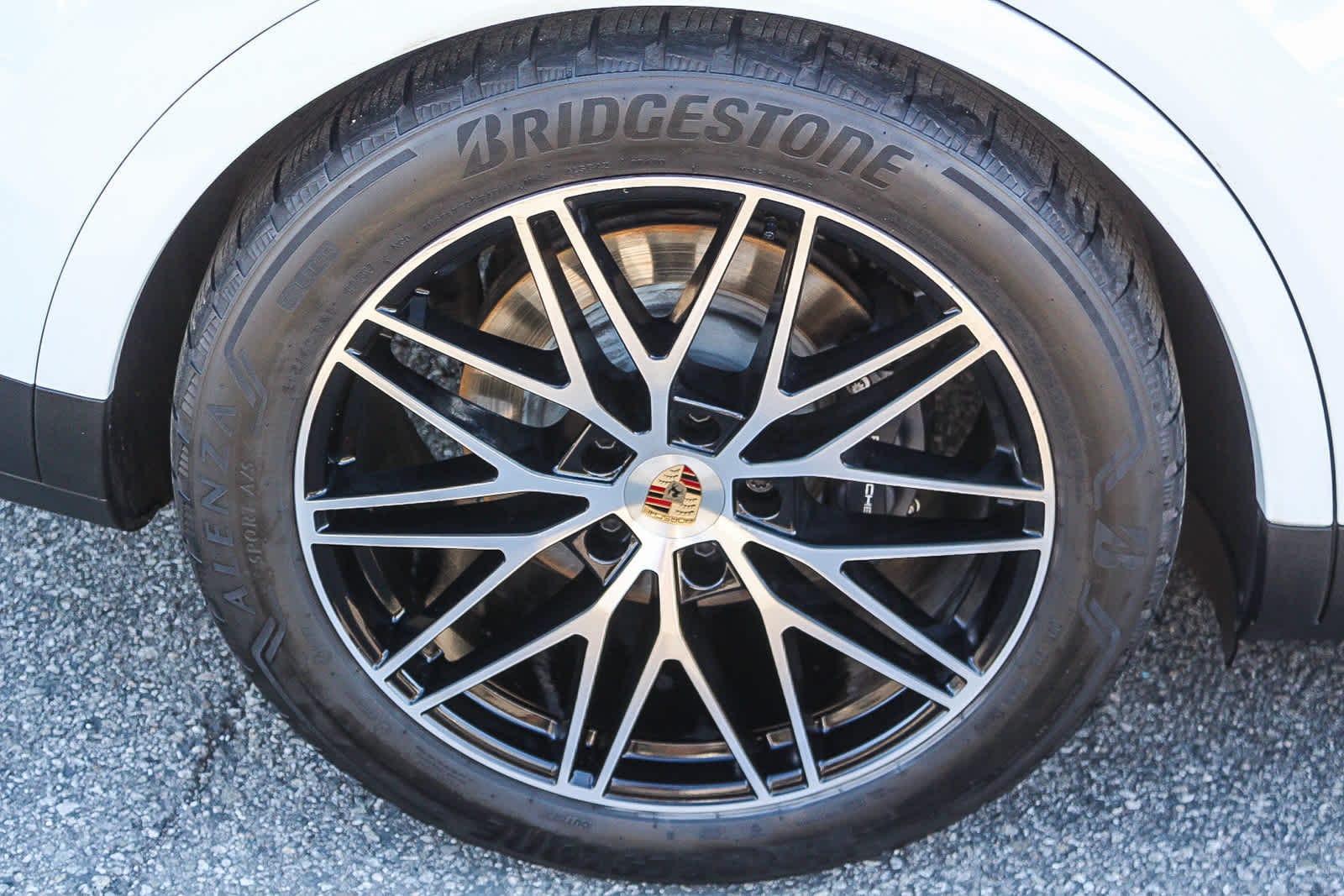 Thumbnail: 2025 Porsche Cayenne - 9