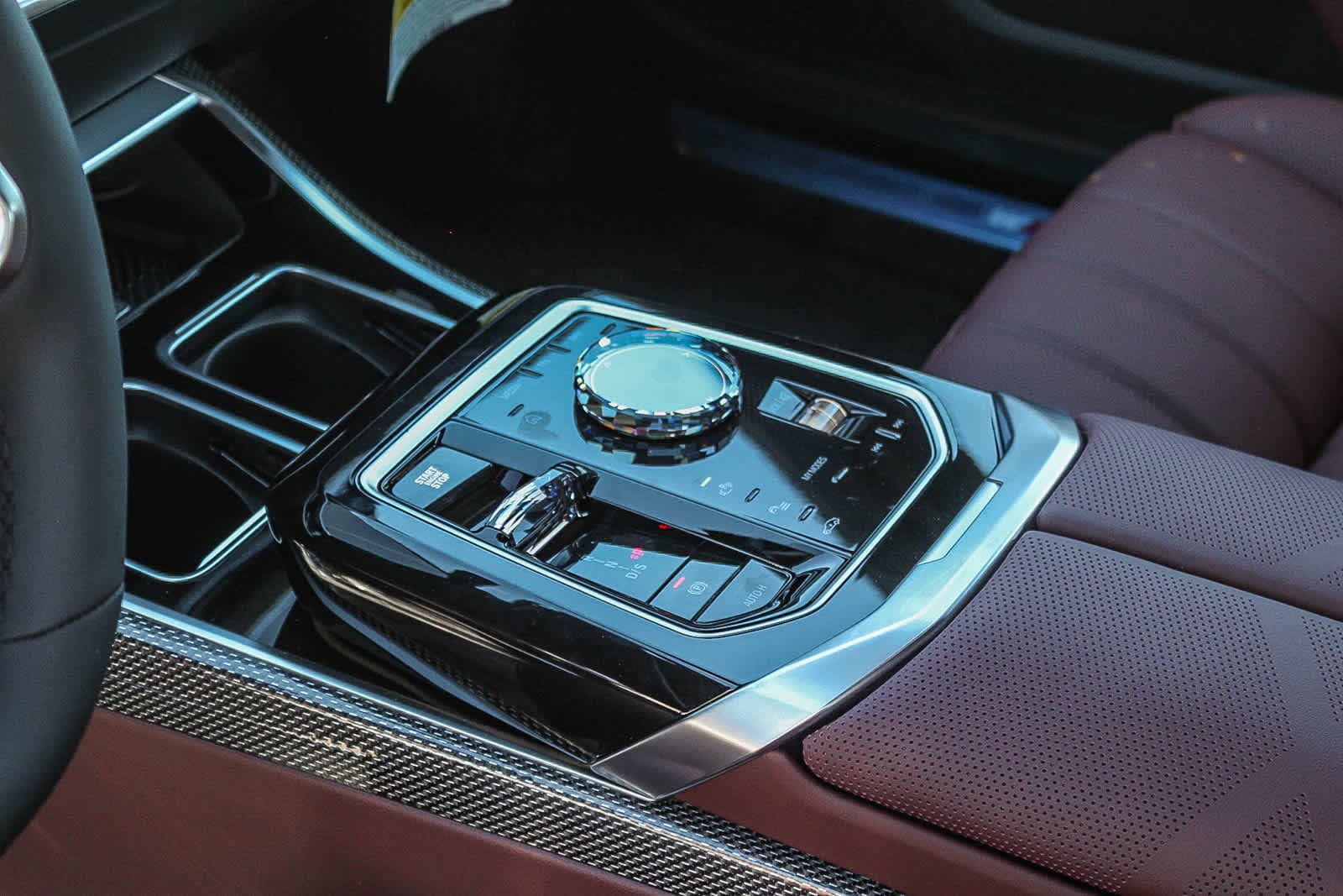 Thumbnail: 2026 BMW 7 Series - 19