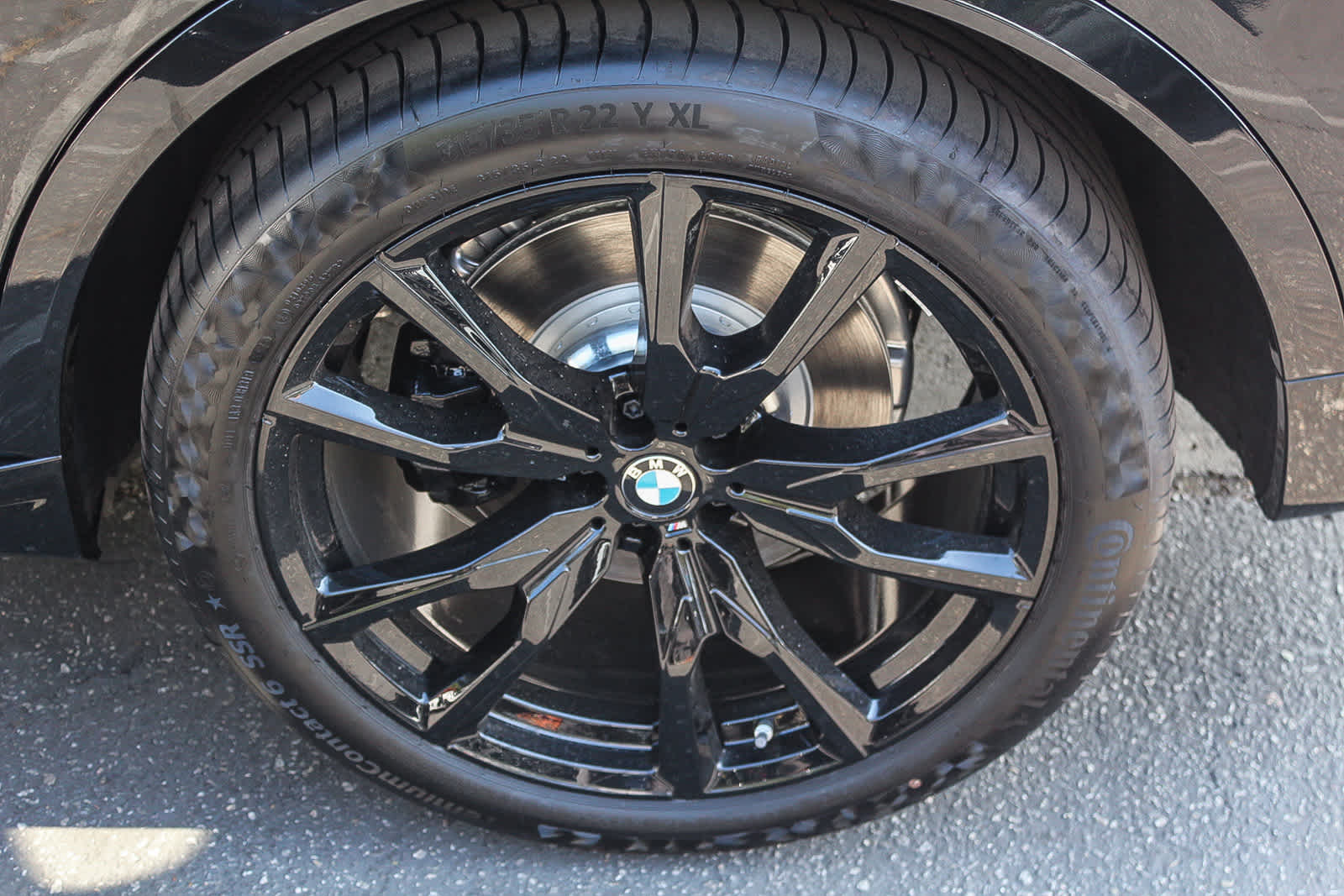 Thumbnail: 2026 BMW X7 - 8