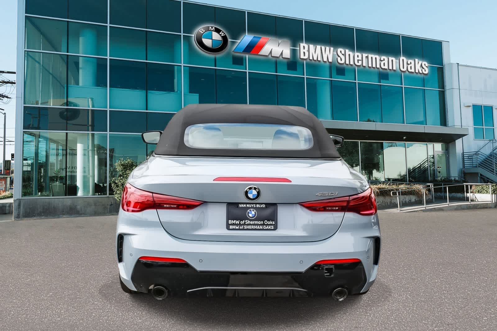 Thumbnail: 2027 BMW 4 Series - 5
