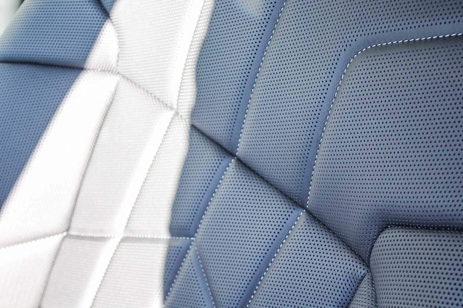 Thumbnail: 2026 BMW 7 Series - 37