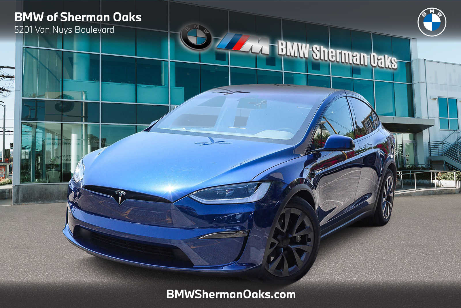 2023 Tesla Model X Standard Range Hero Image