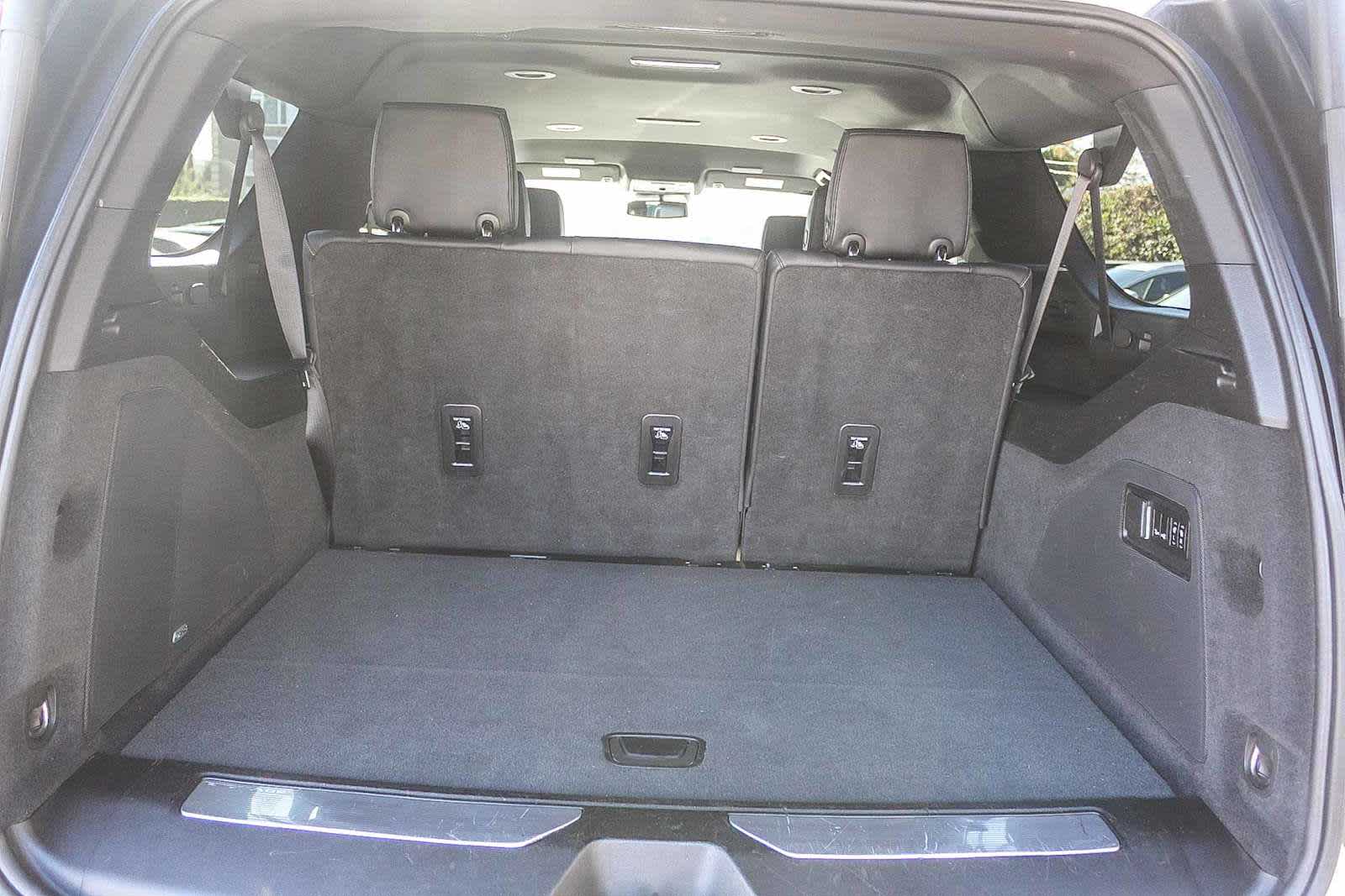 Thumbnail: 2022 Cadillac Escalade - 25