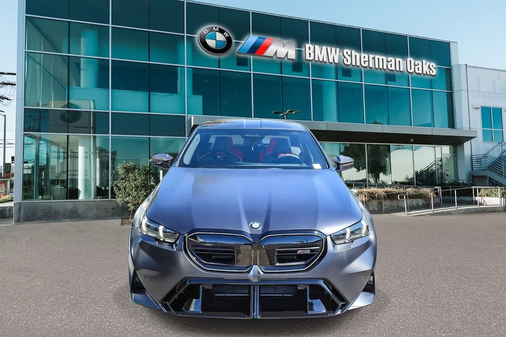 New 2026 BMW M5 Sedan