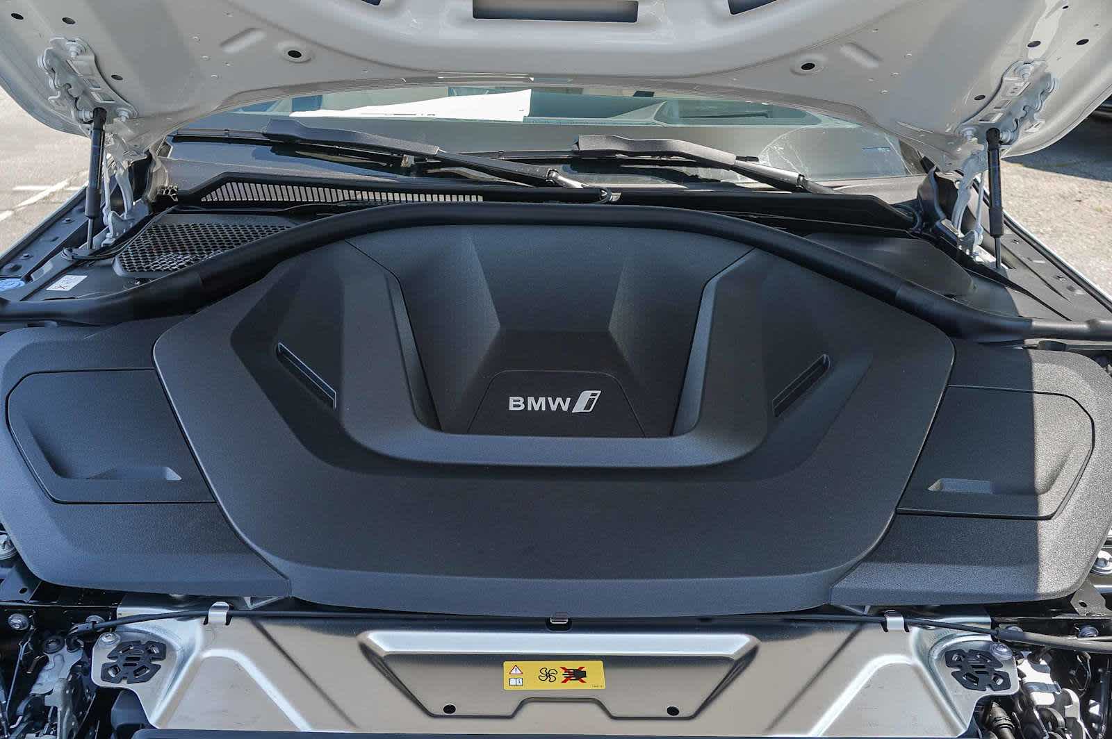 Thumbnail: 2026 BMW i4 - 29