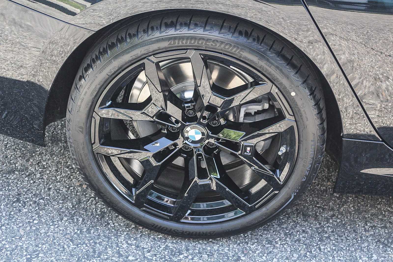 Thumbnail: 2026 BMW 3 Series - 8