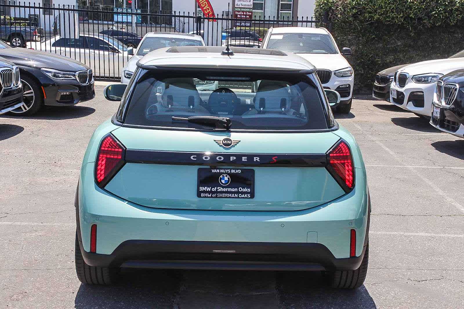 Thumbnail: 2025 MINI Cooper Hardtop - 5