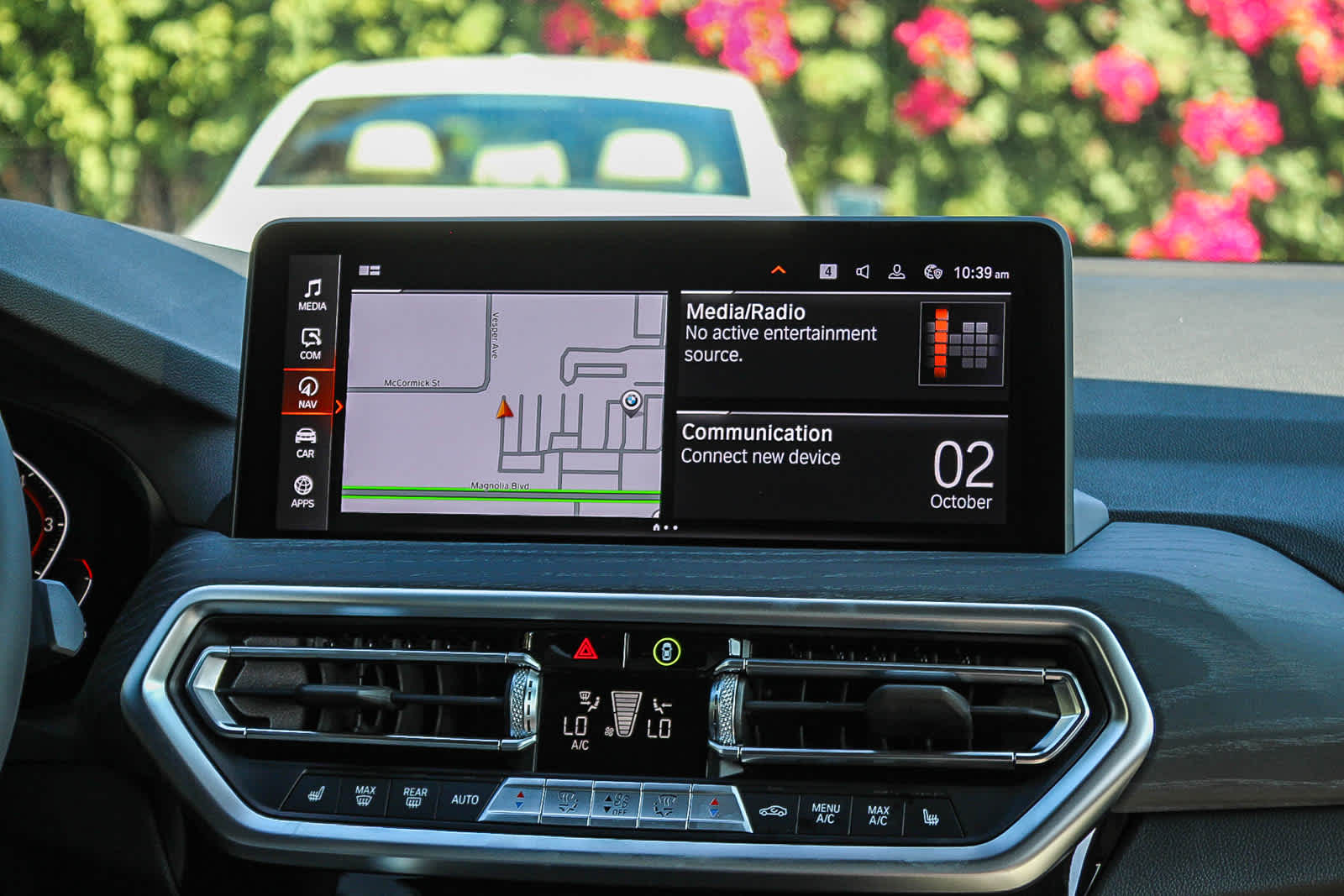 Thumbnail: 2025 BMW X4 - 14