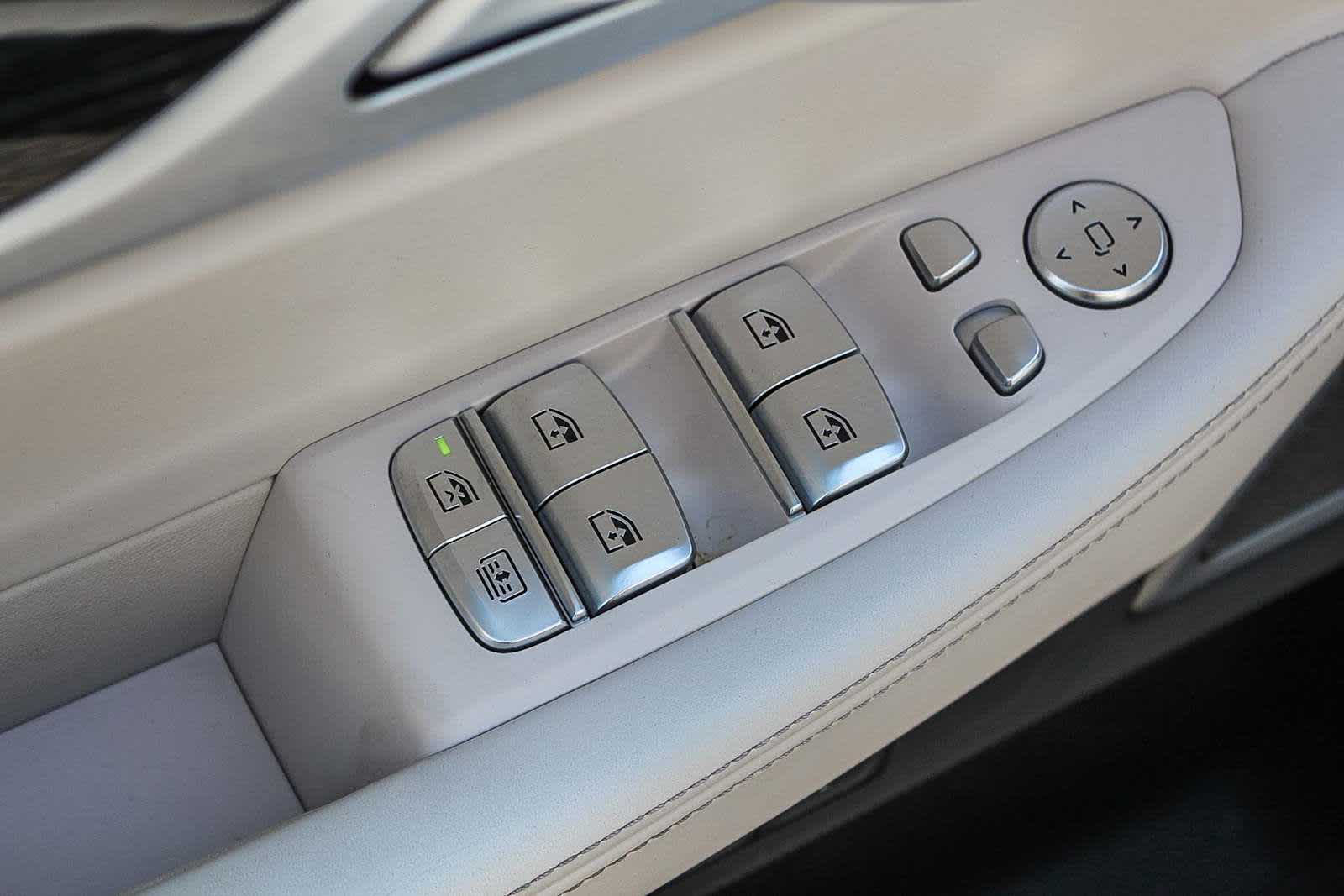 Thumbnail: 2022 BMW 7 Series - 20