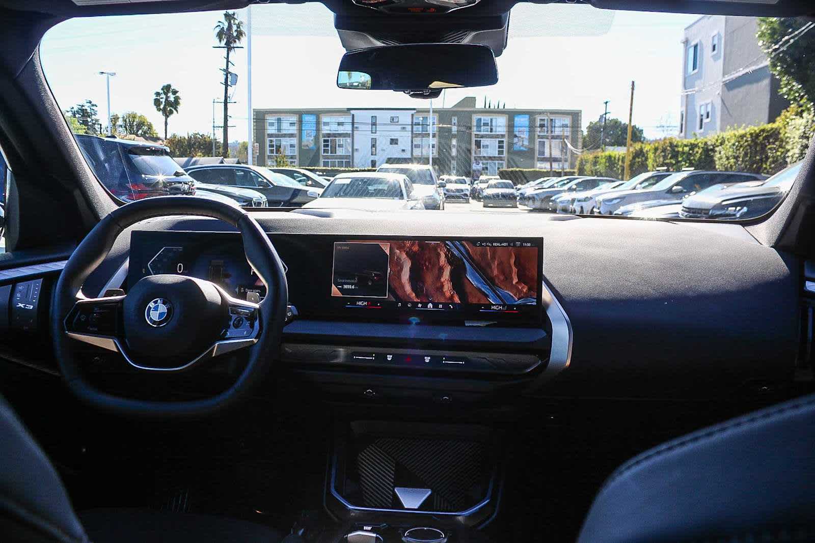 Thumbnail: 2025 BMW X3 - 12