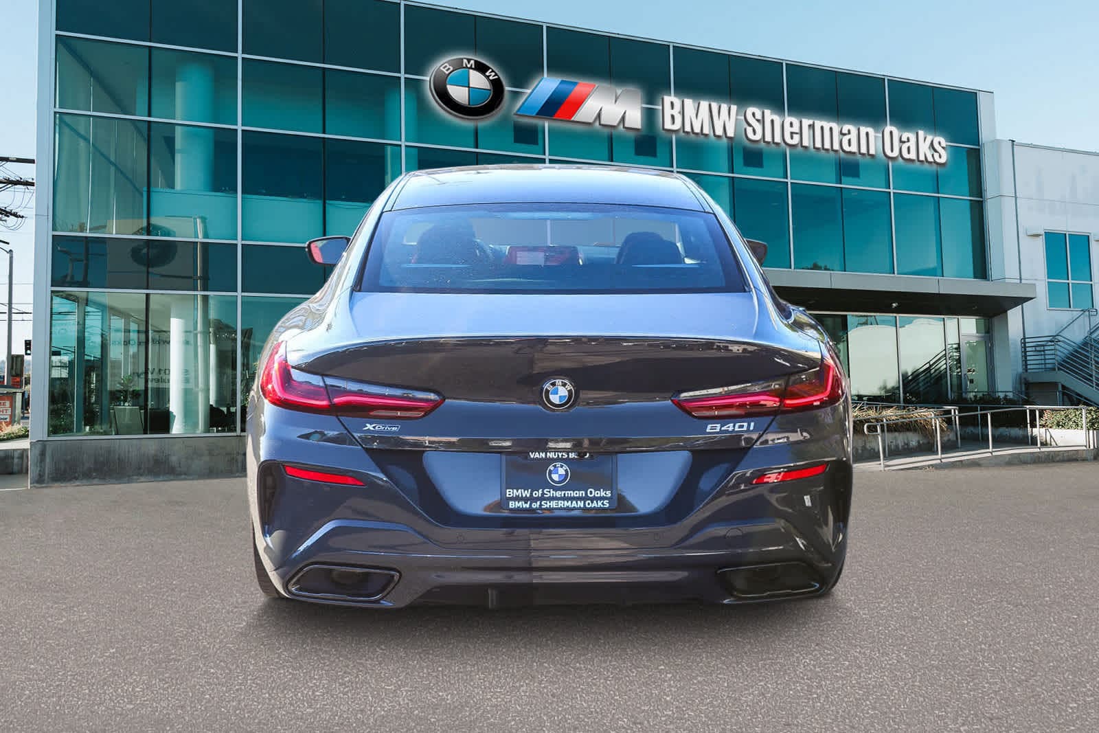Thumbnail: 2026 BMW 8 Series - 5