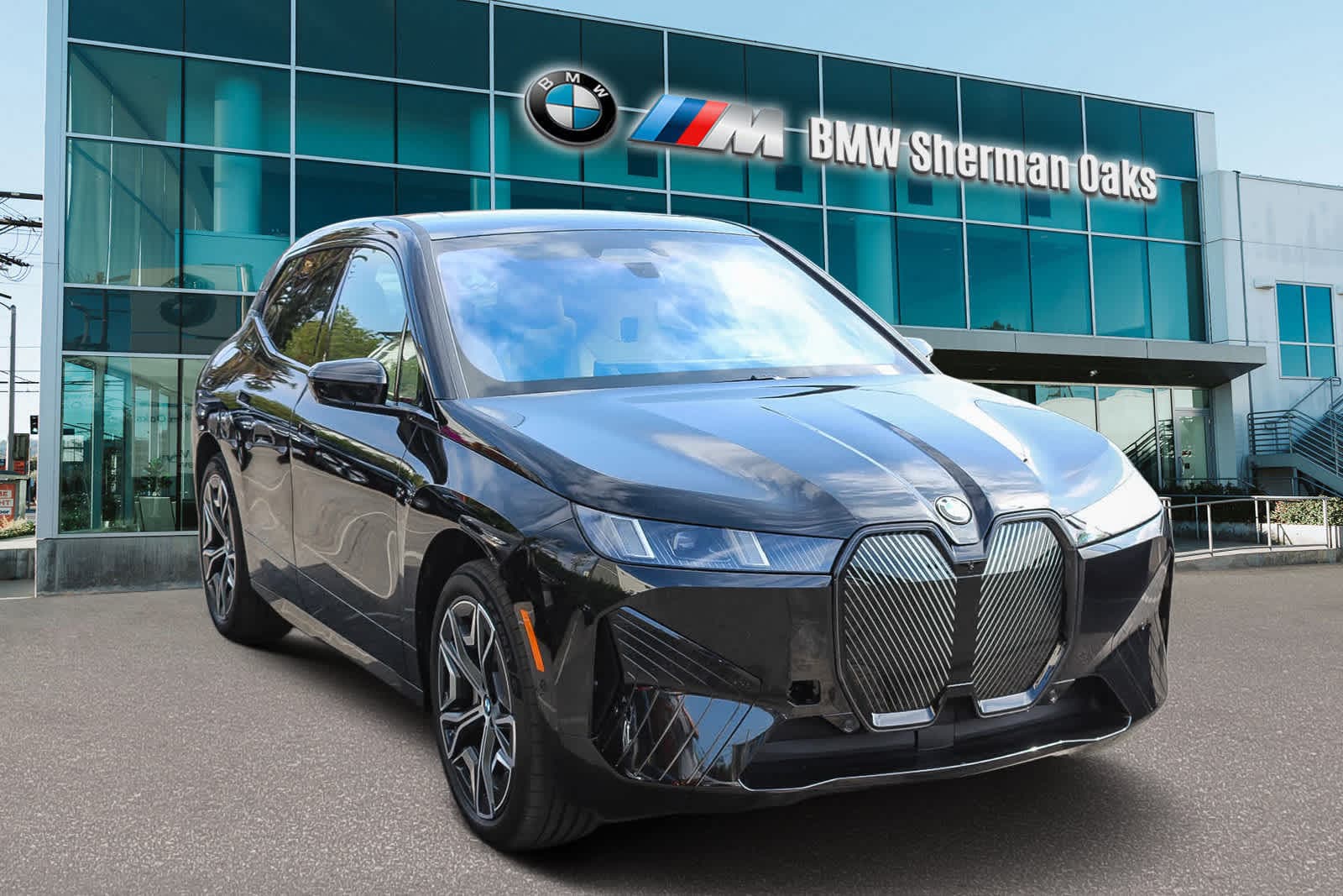 Thumbnail: 2026 BMW iX - 3