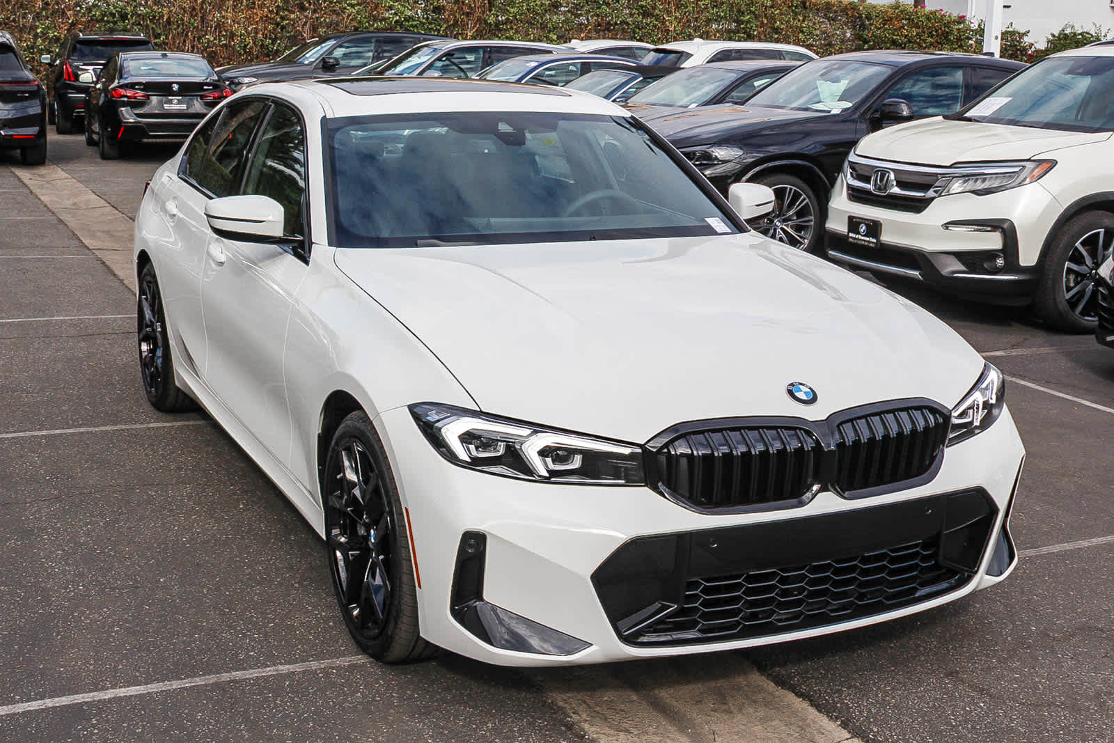 Thumbnail: 2026 BMW 3 Series - 5