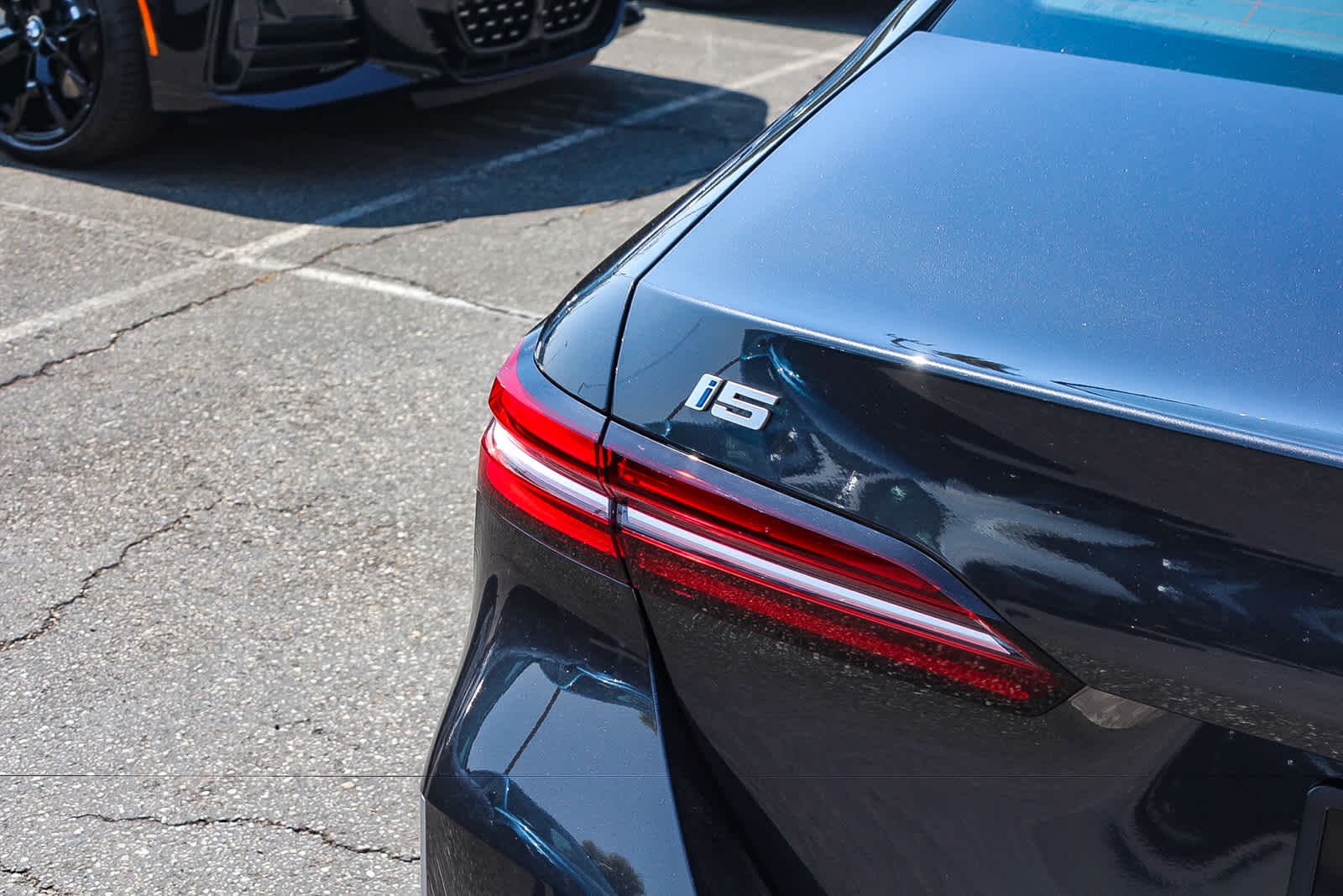 Thumbnail: 2026 BMW i5 - 7