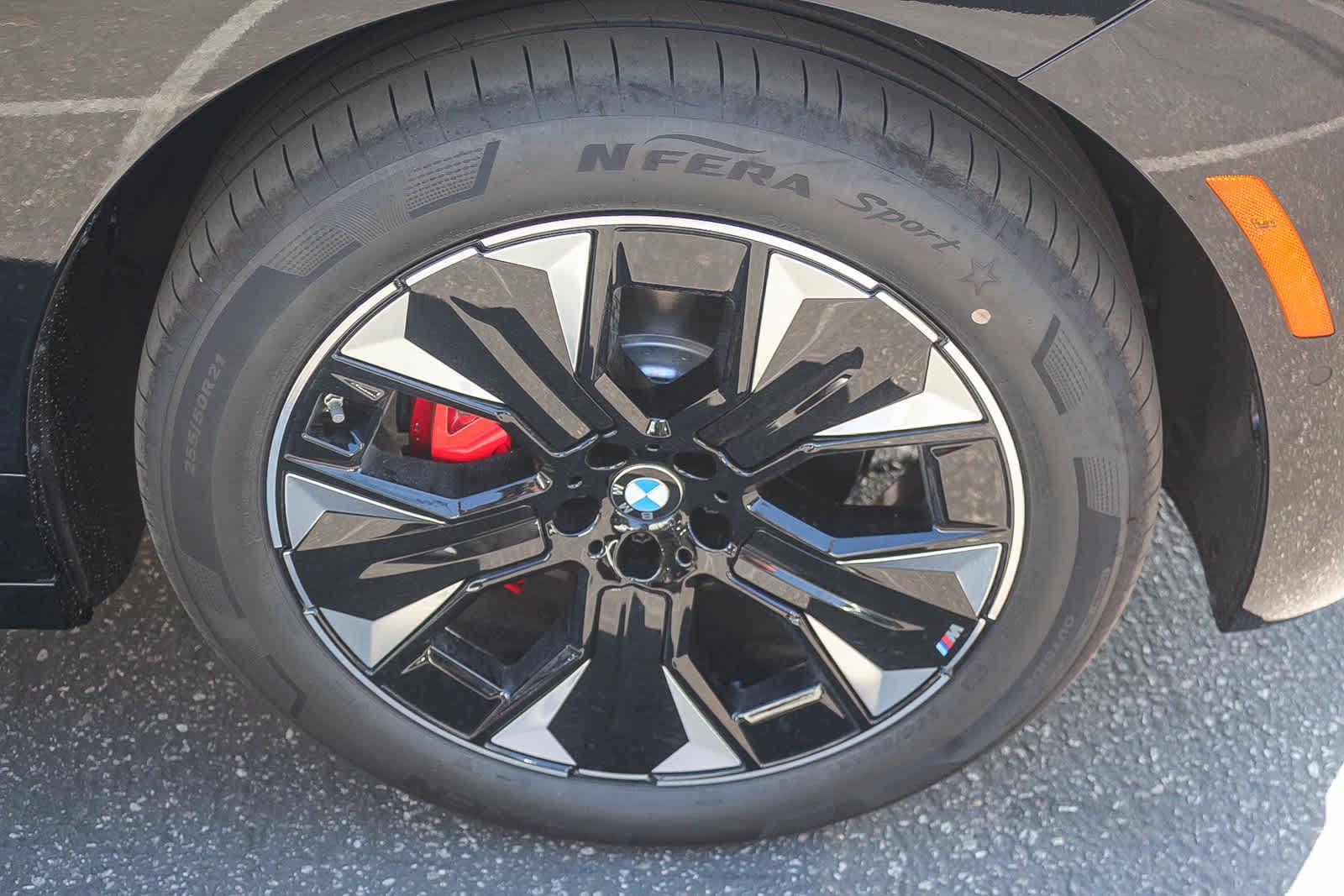 Thumbnail: 2026 BMW iX - 9