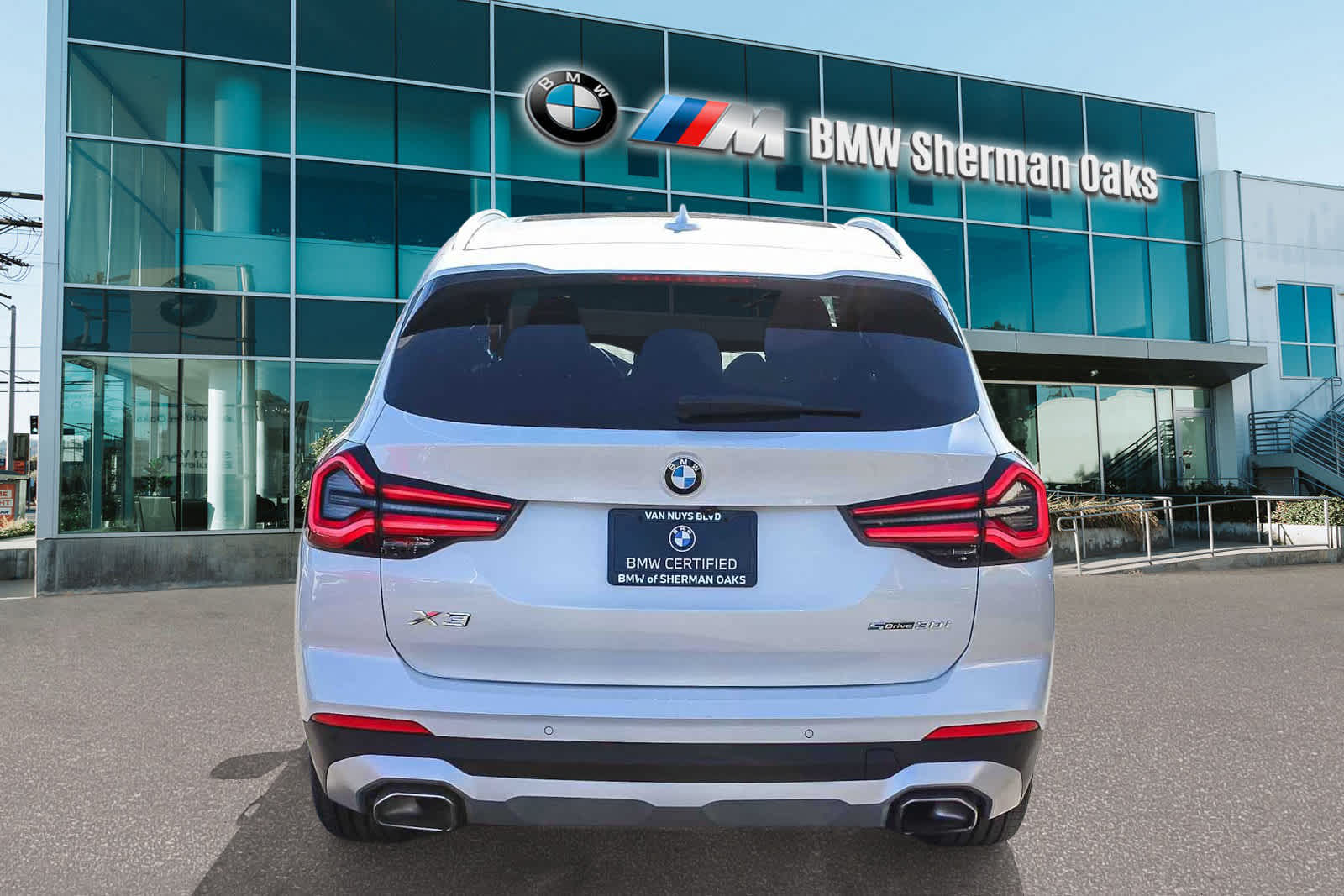 Thumbnail: 2023 BMW X3 - 10