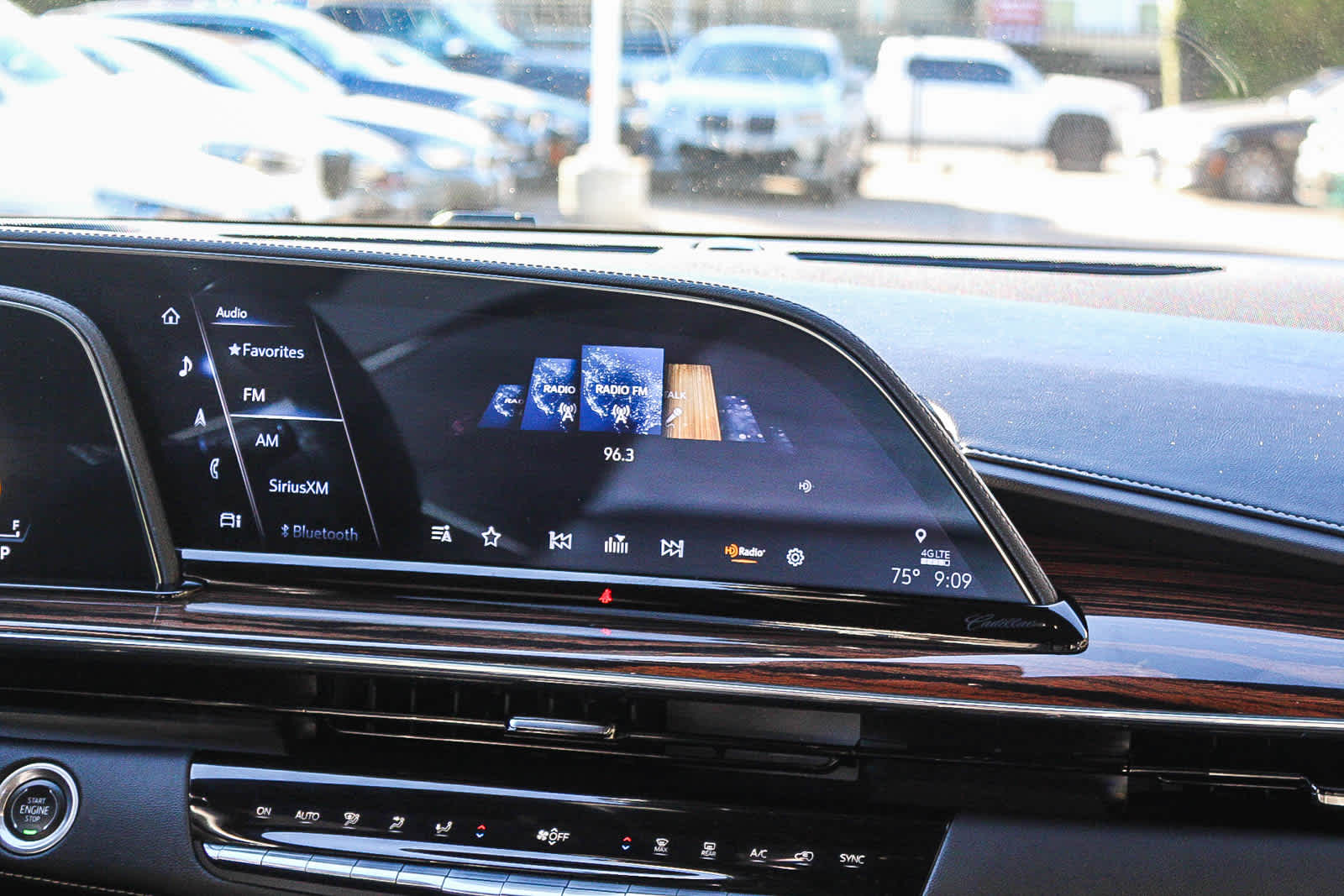 Thumbnail: 2024 Cadillac Escalade - 14