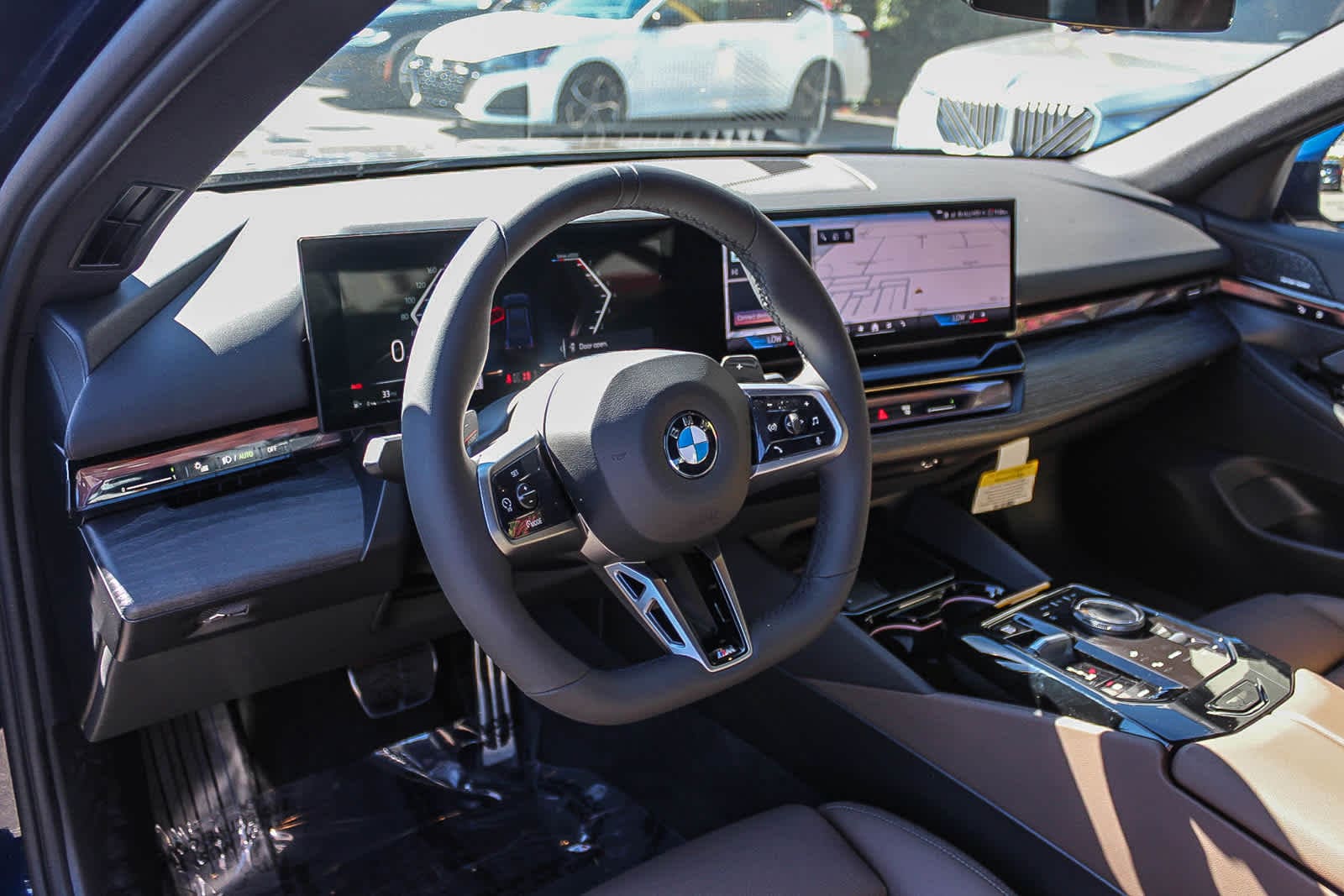 Thumbnail: 2026 BMW 5 Series - 17