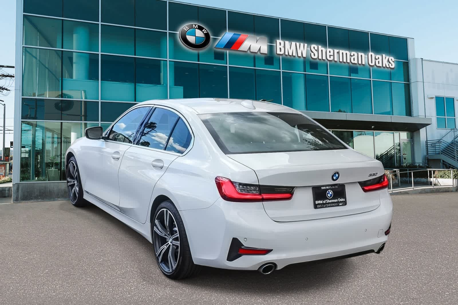 Thumbnail: 2020 BMW 3 Series - 6