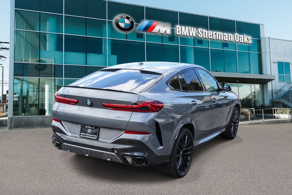 New 2026 BMW X6 xDrive40i SUV