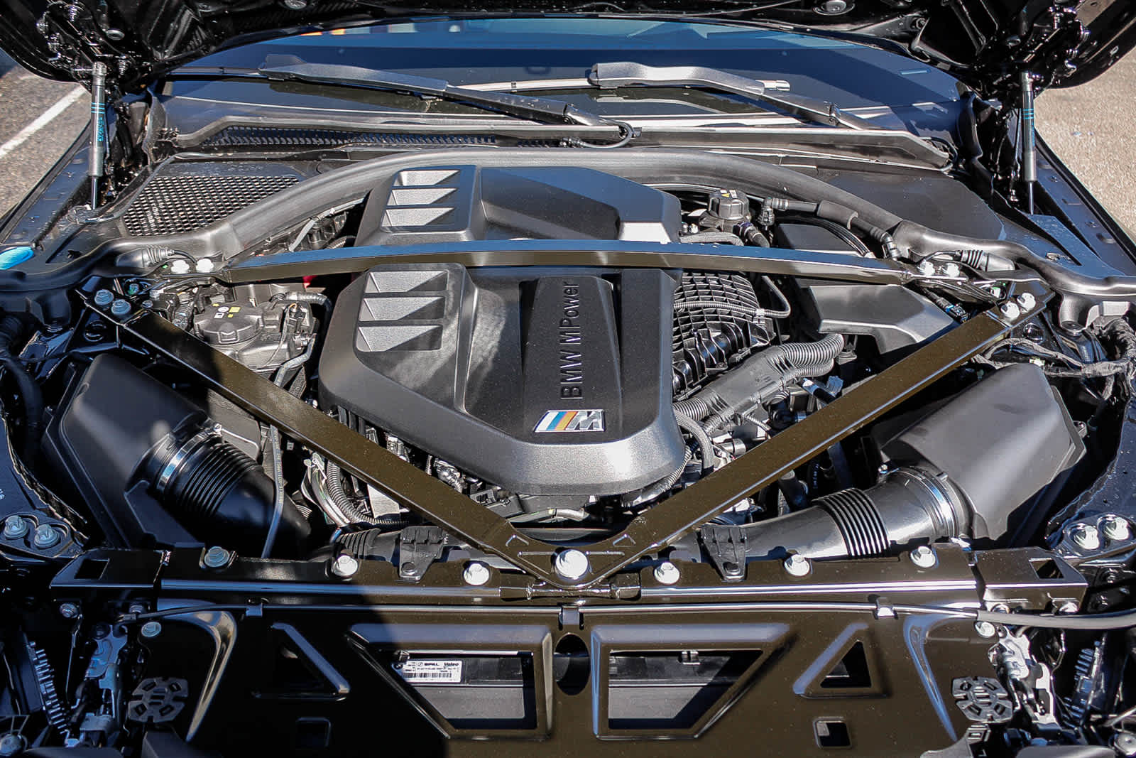 Thumbnail: 2026 BMW M4 - 25