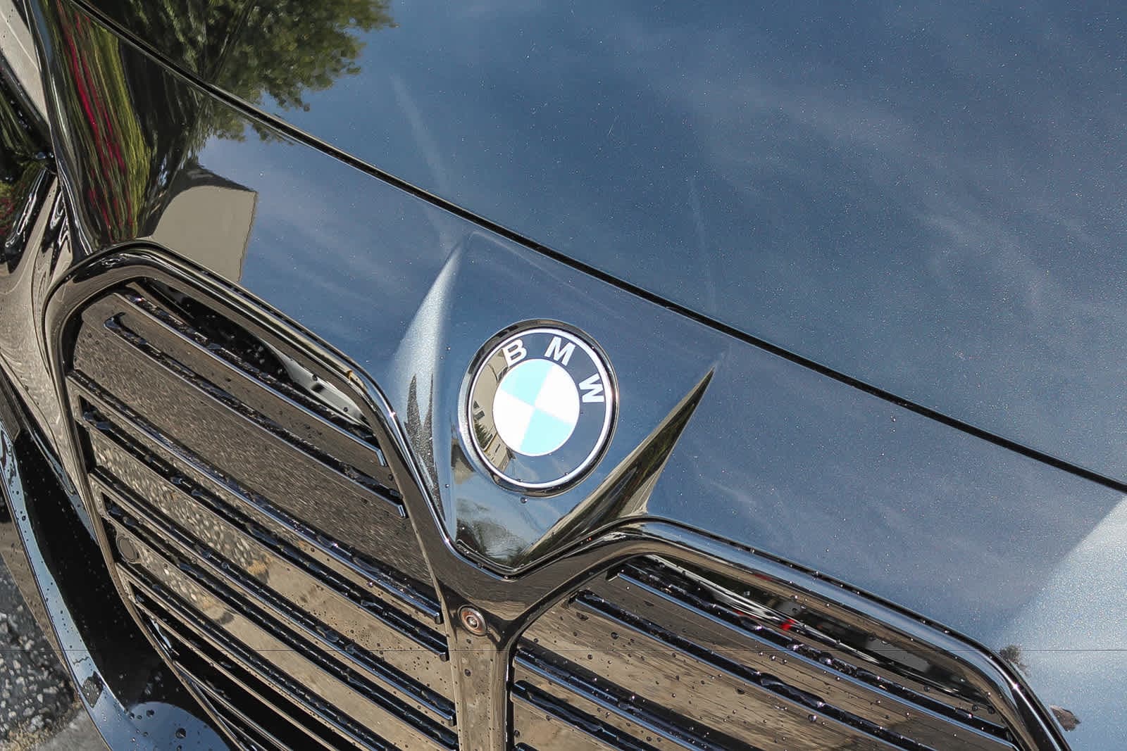Thumbnail: 2026 BMW i4 - 9