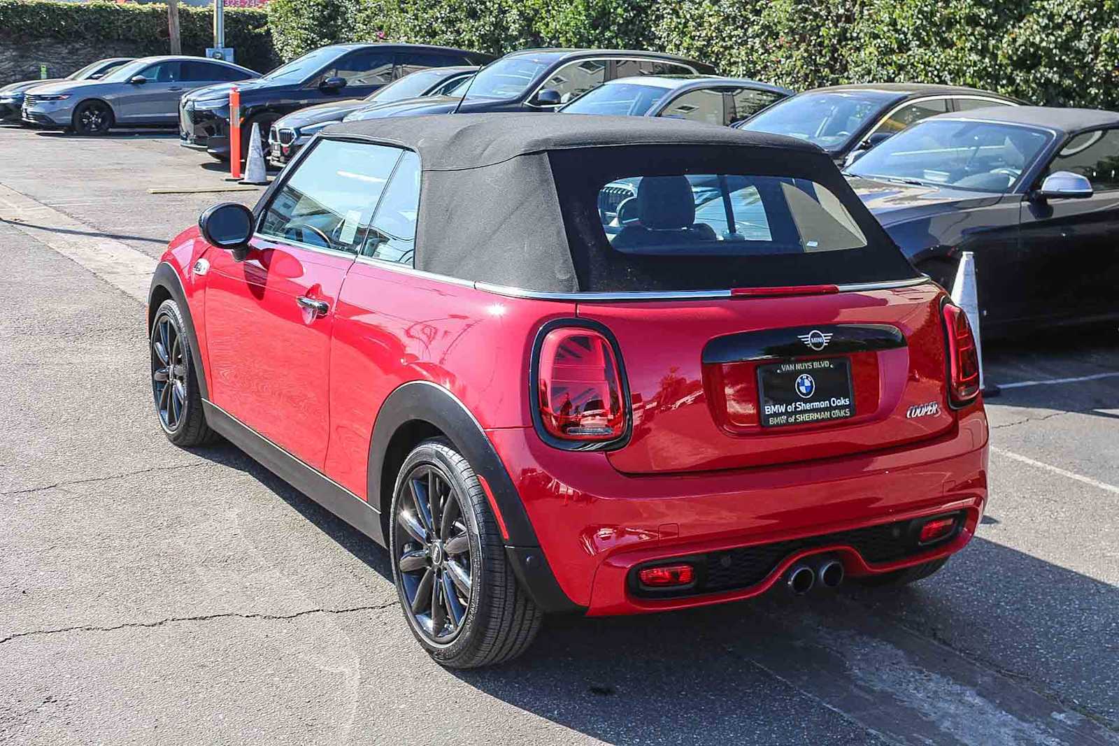Thumbnail: 2019 MINI Cooper Convertible - 6