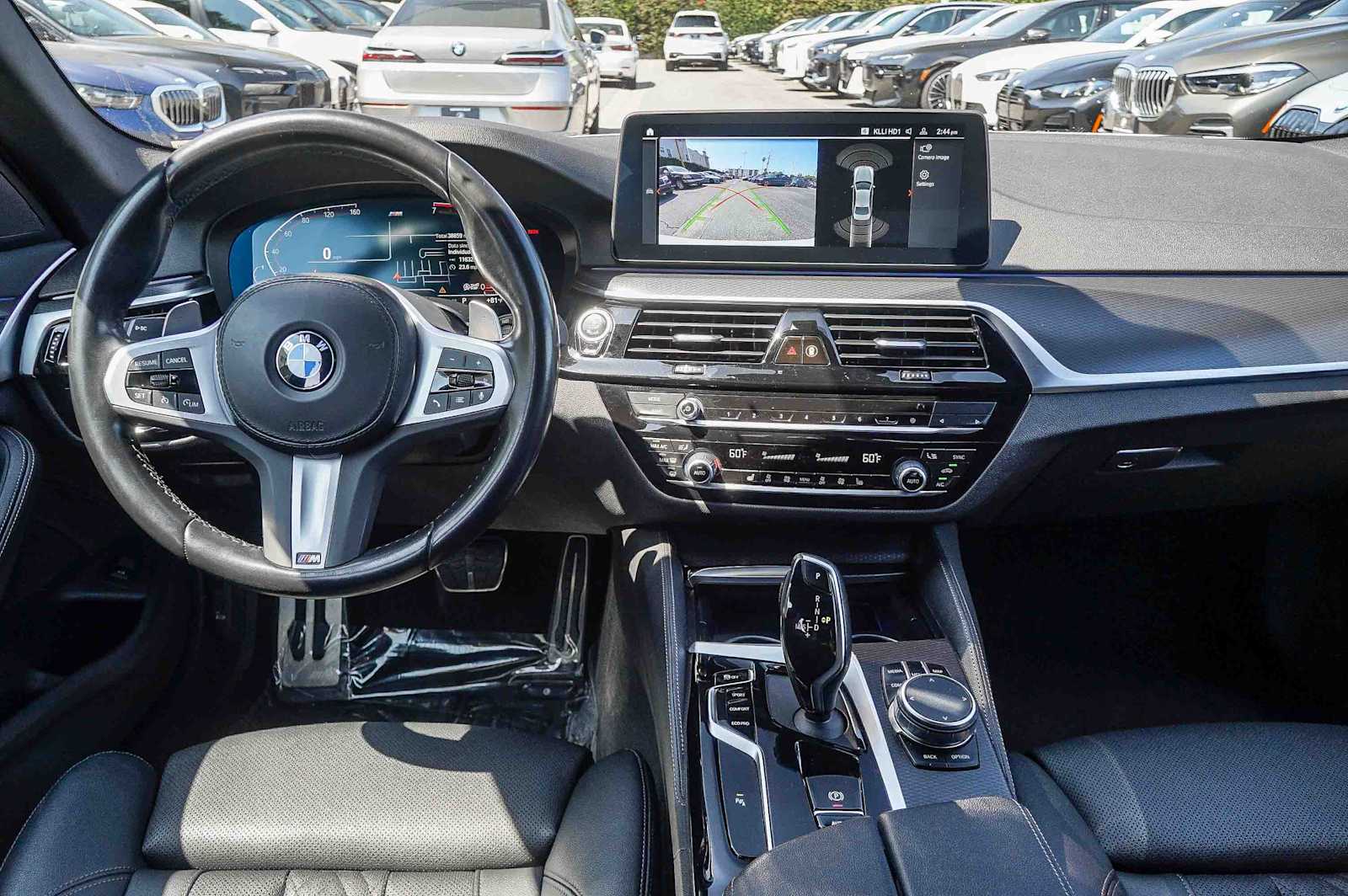 Thumbnail: 2023 BMW 5 Series - 11