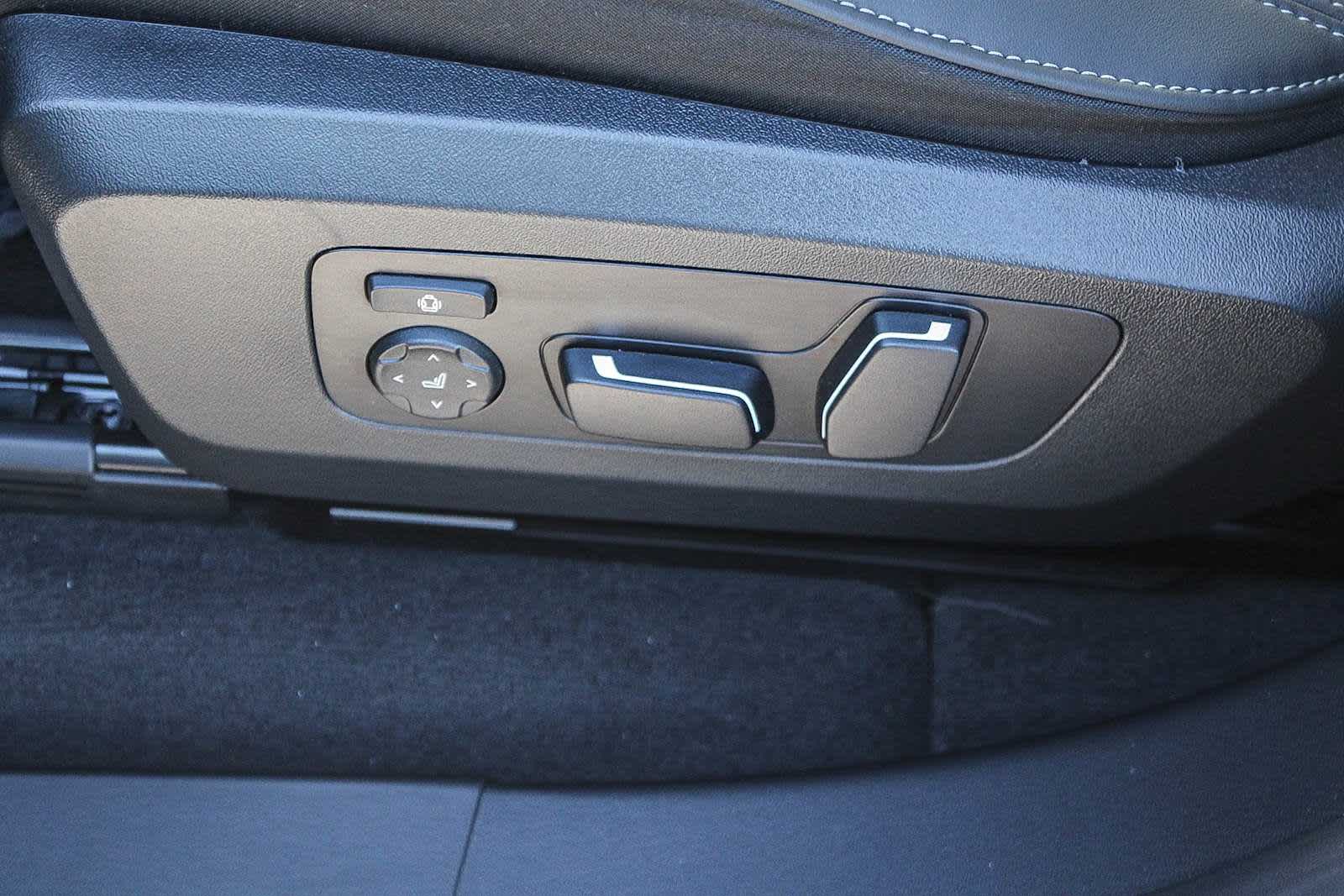 Thumbnail: 2025 BMW X3 - 21