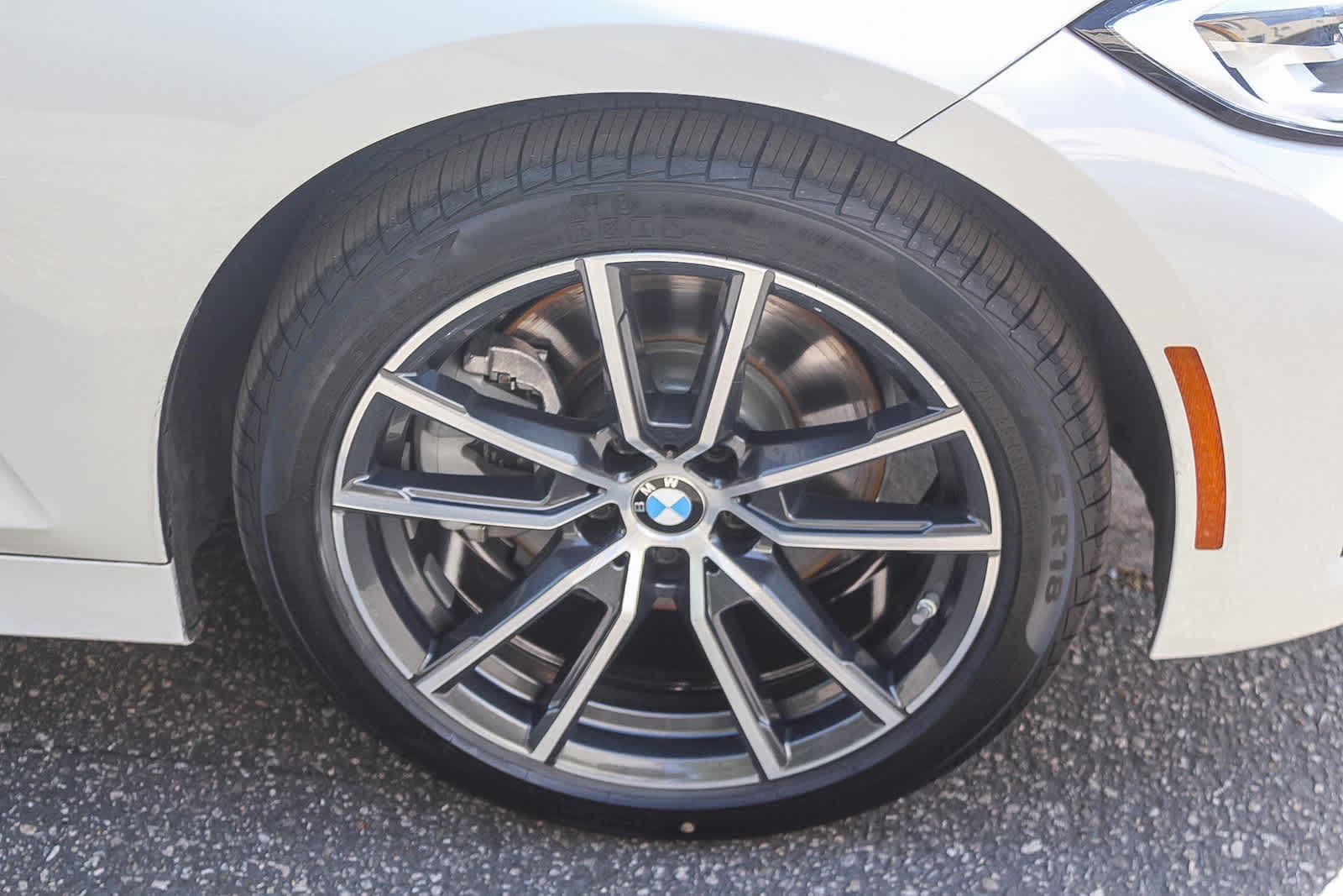 Thumbnail: 2020 BMW 3 Series - 9