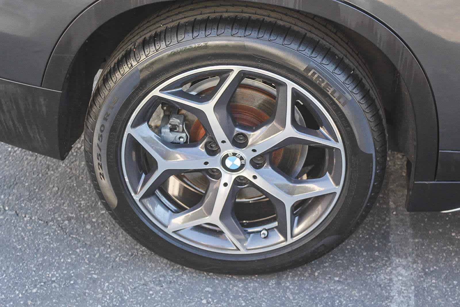 Thumbnail: 2019 BMW X1 - 8