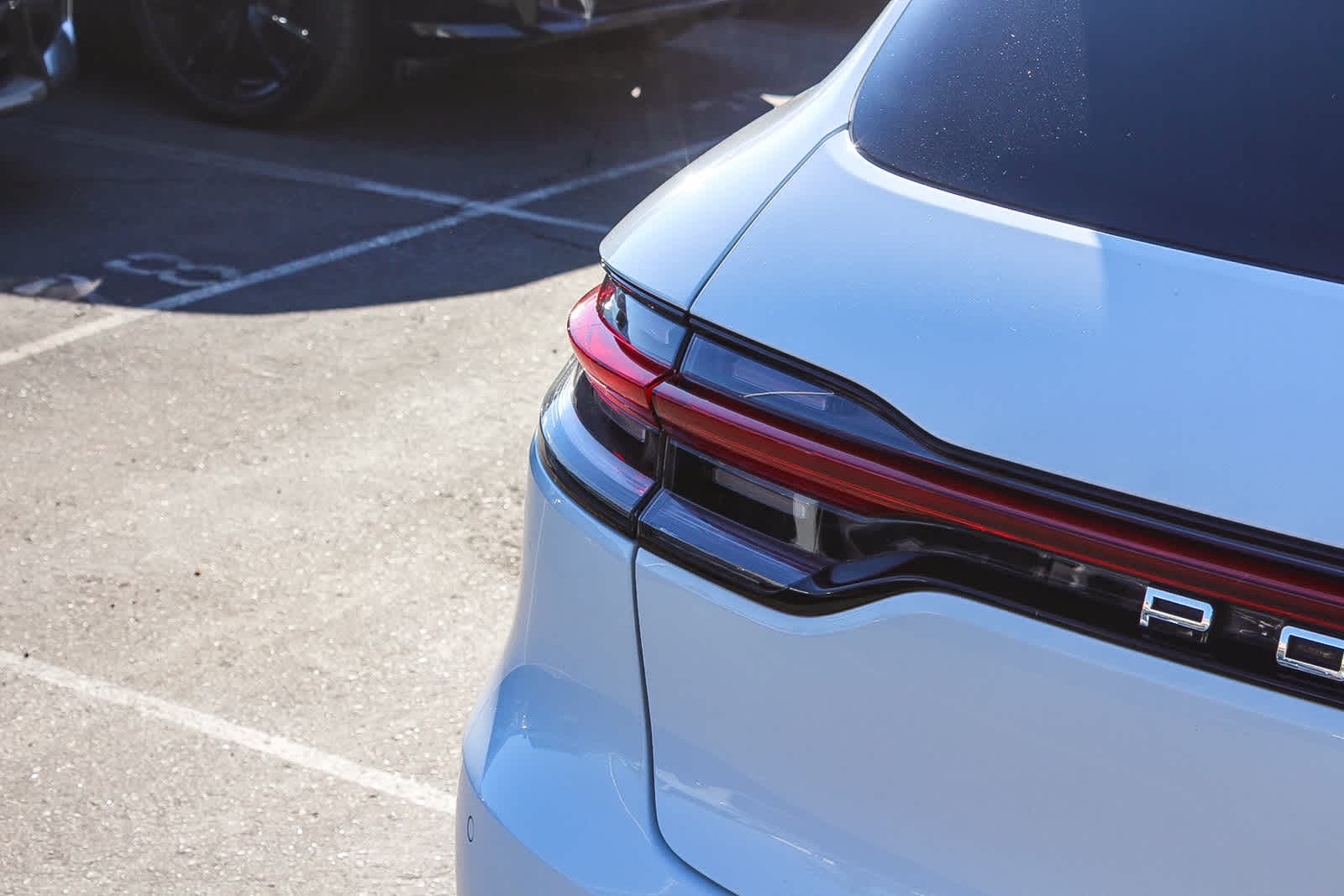 Thumbnail: 2020 Porsche Macan - 7