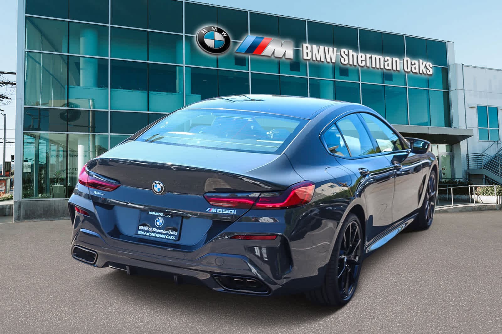 Thumbnail: 2026 BMW 8 Series - 4