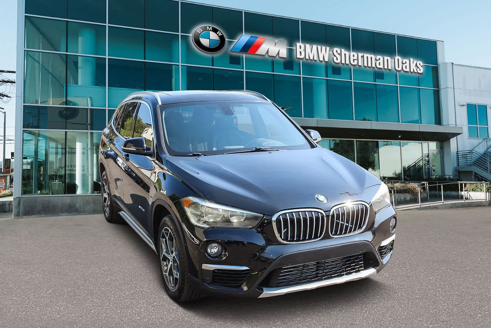 Thumbnail: 2017 BMW X1 - 3