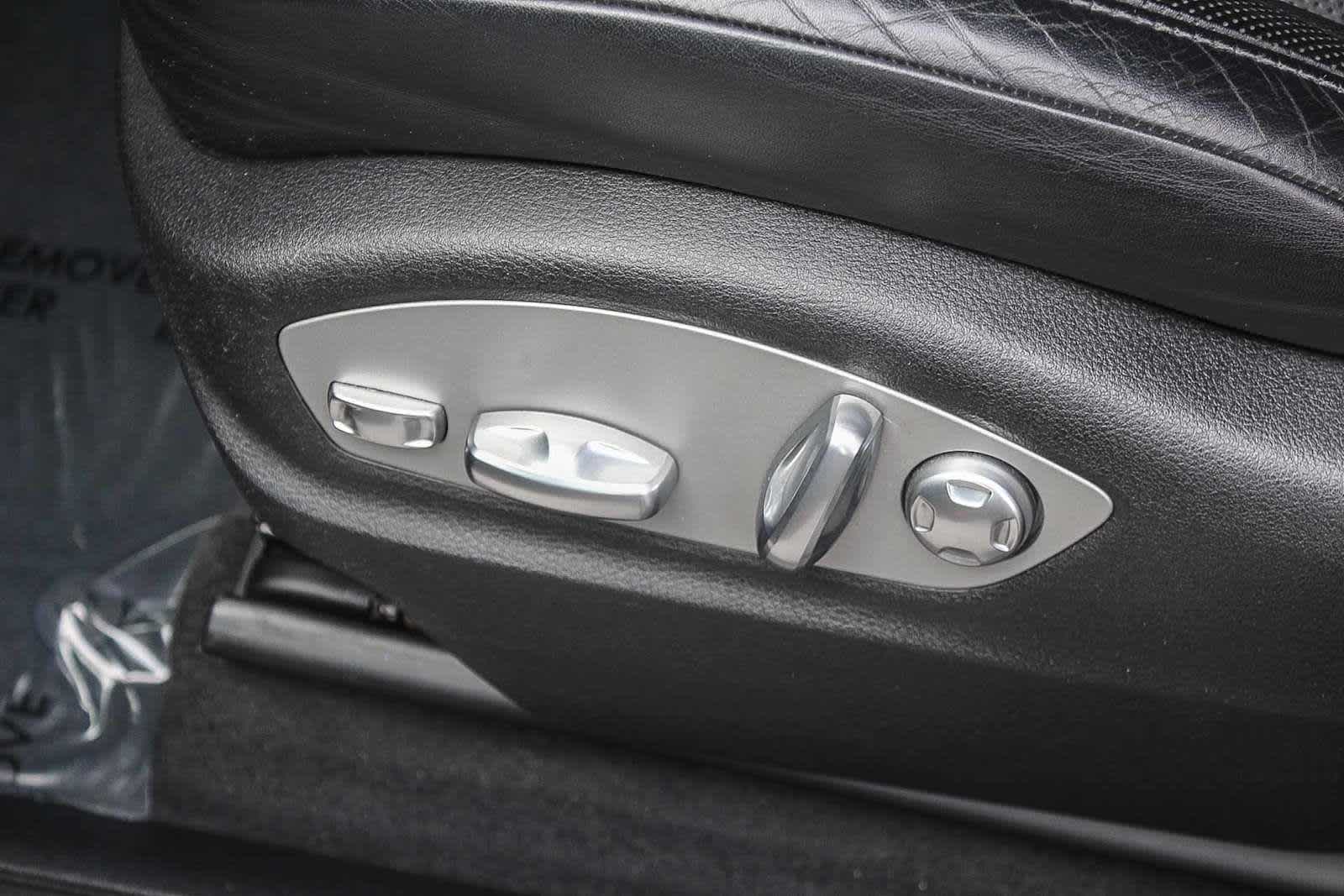 Thumbnail: 2018 Porsche Macan - 21