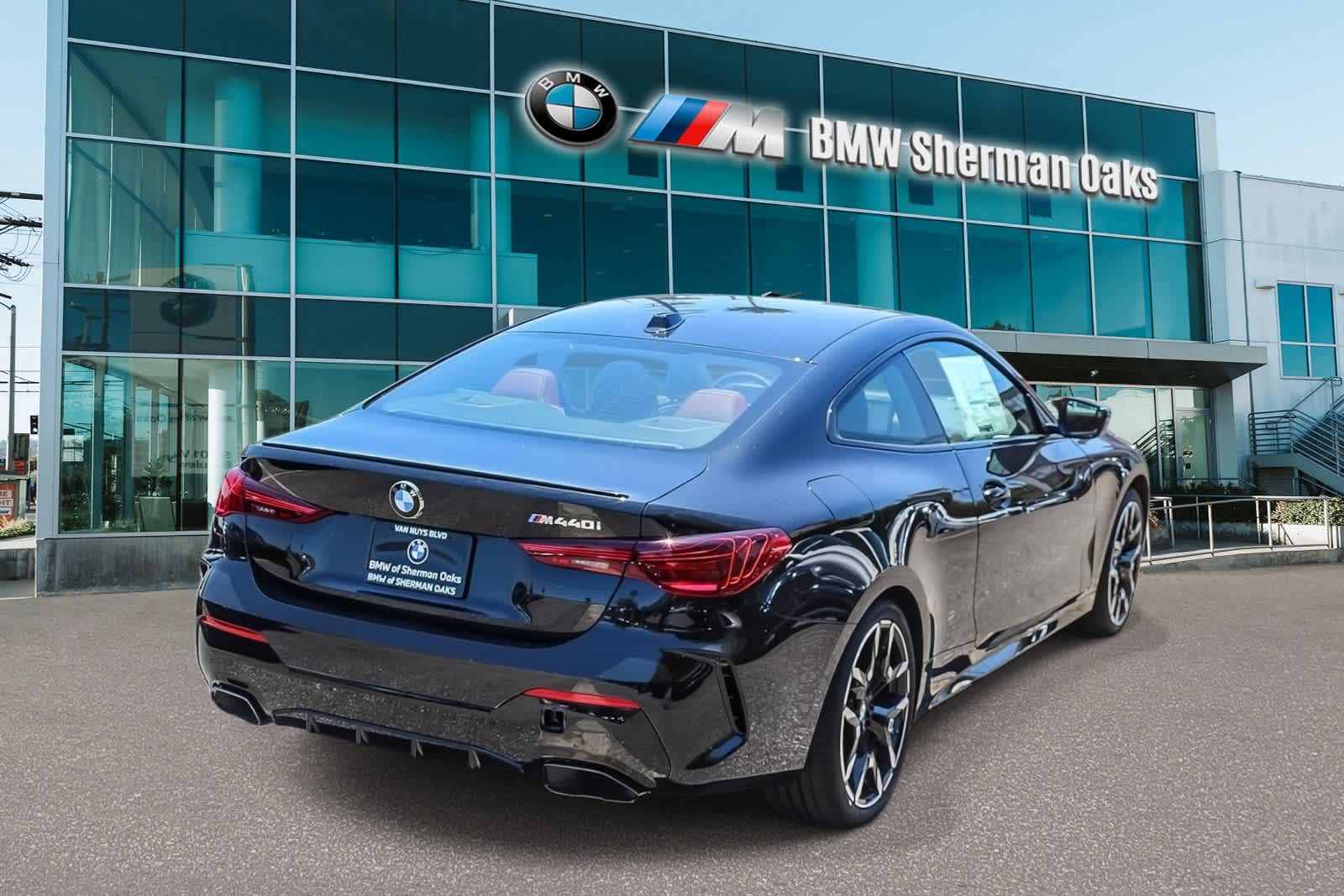 Thumbnail: 2027 BMW 4 Series - 4